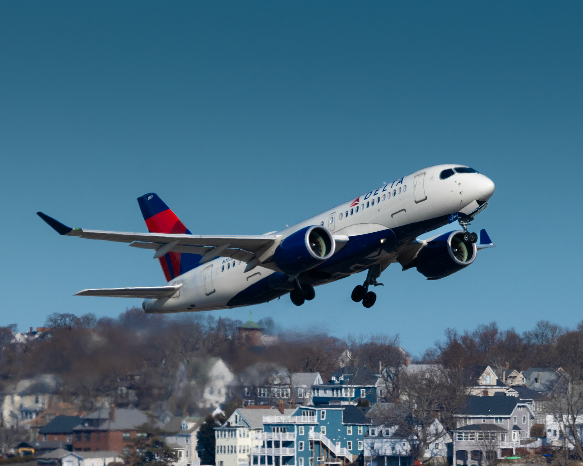 Delta A220 - Boston MA