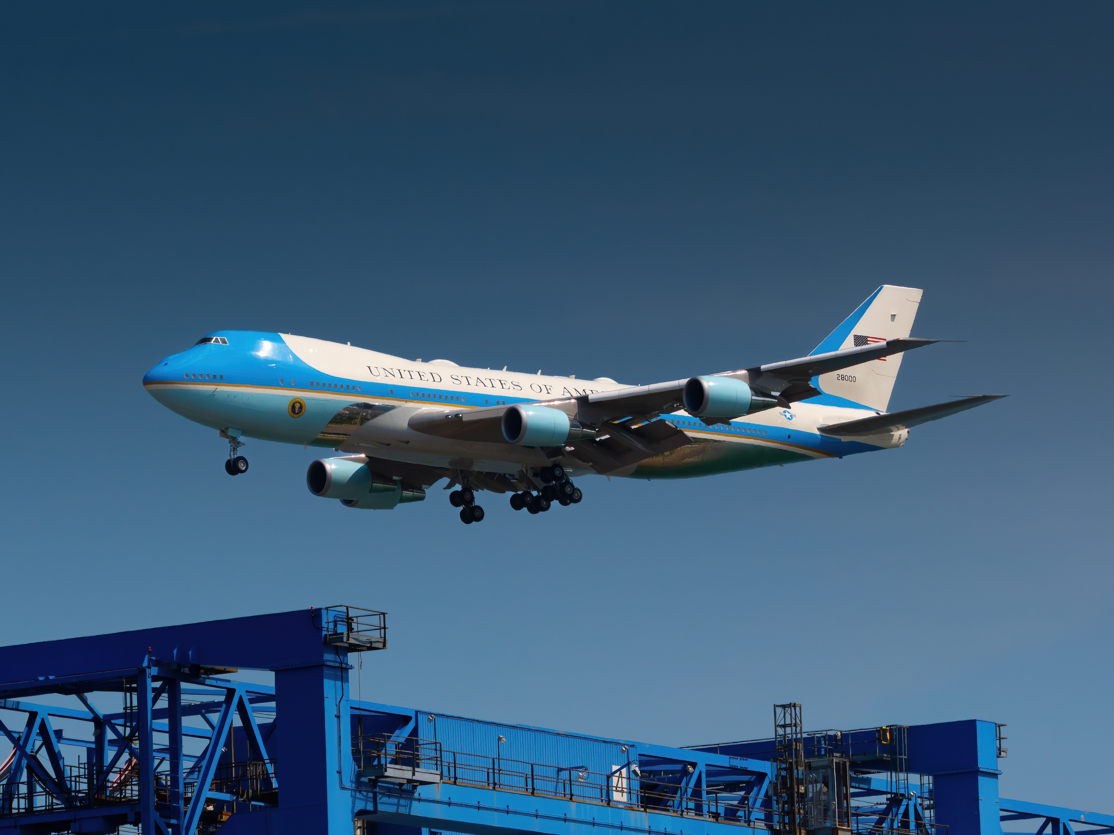 Air Force 1 (VC25) - Boston MA