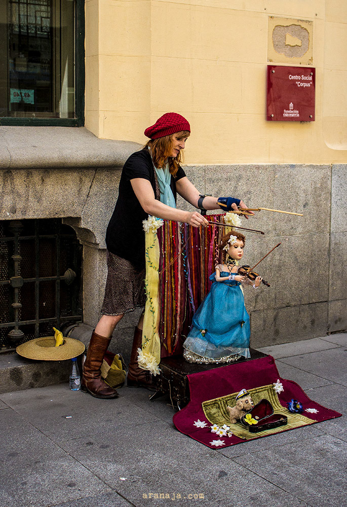 L'a artiste et la marionnette 2015
