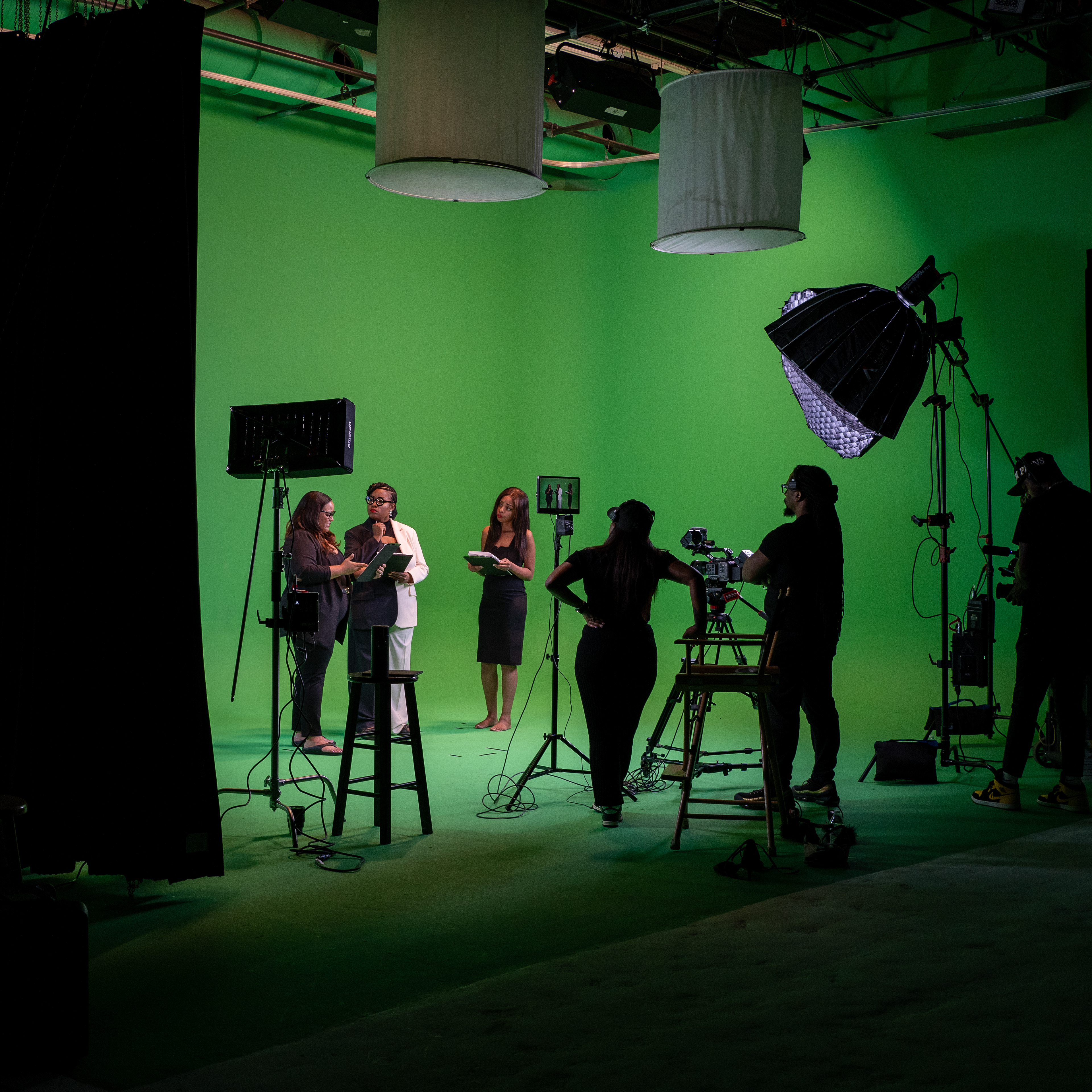 BLACK WOMEN SELL LIVE COMMERCIAL 2 SET