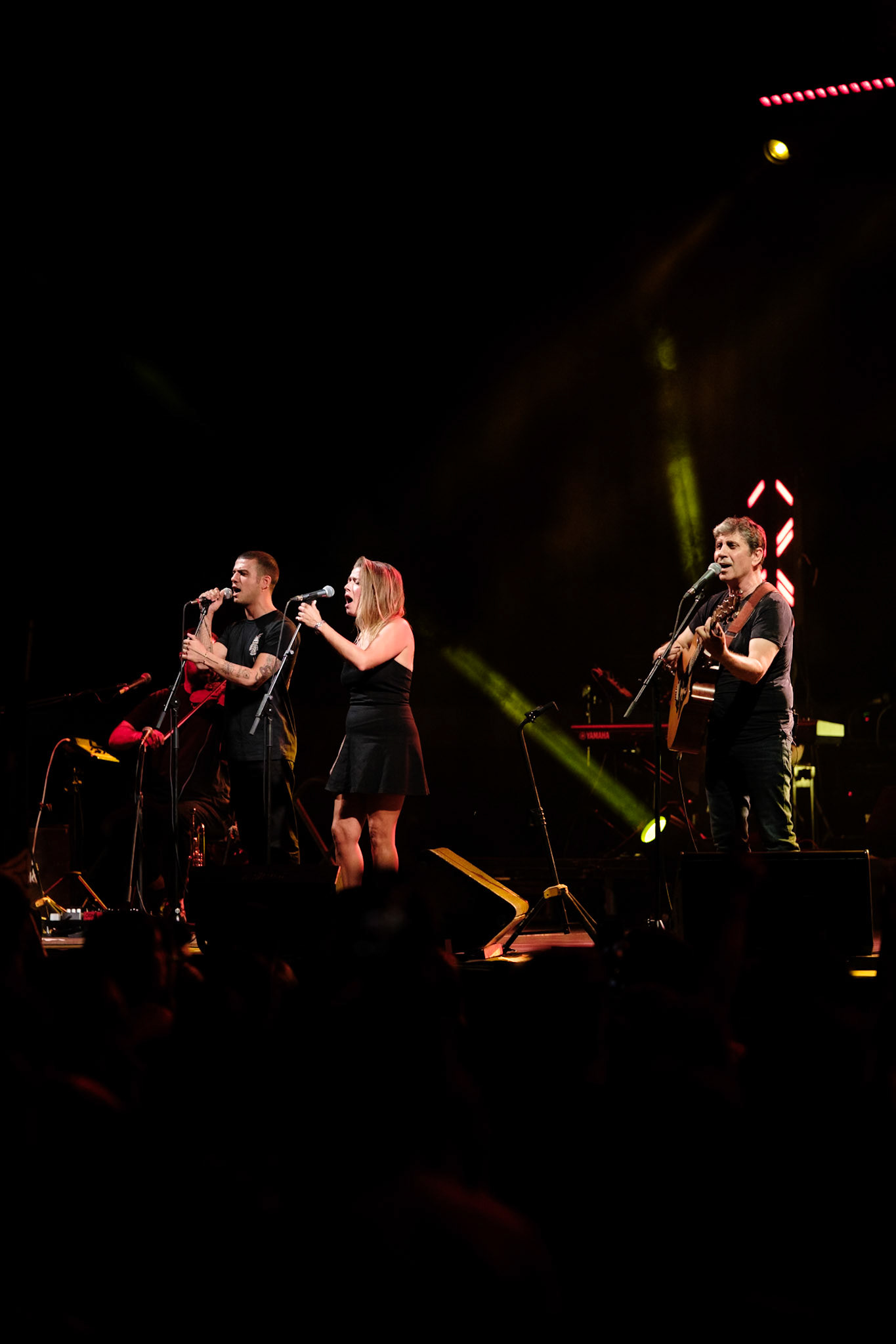 Sokratis Malamas, Ioulia Karapataki, Giannis Malamas, music concert at Nea Moudania, Chalkidiki, Nea Propontida, Greece, August 2025, by Maria Kalafatsi