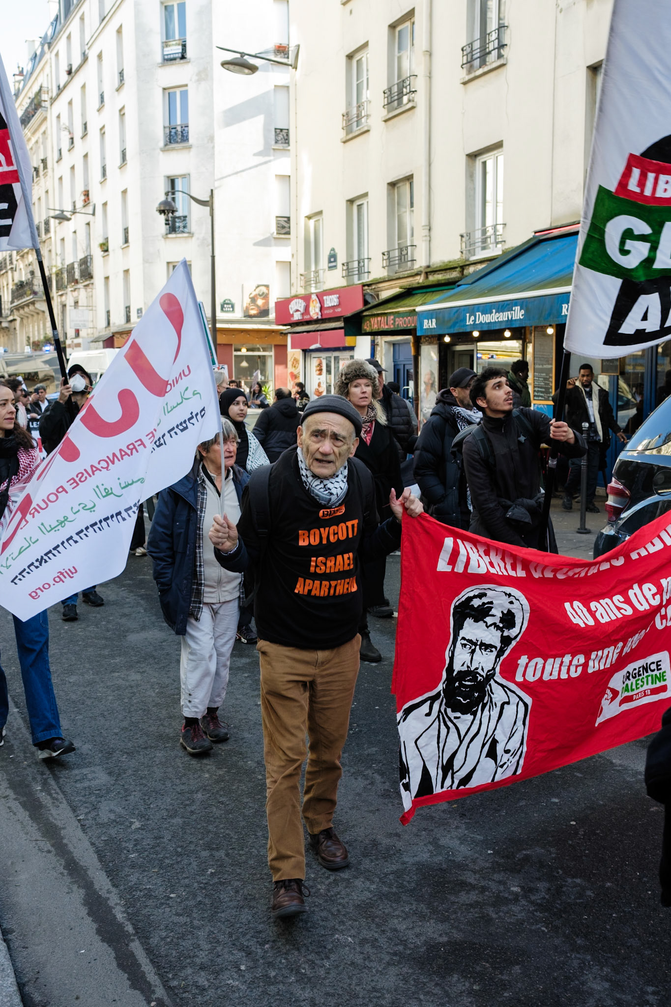 Crowd protesting in favor of the release of George Abdallah from French Prison, starting the protest outside of Marx Dormoy metro station in Paris, France, on February 1st, 2025. After 40 years in prison, the lebanese's release is still being postponed. Paris, France, February 1st 2025, Maria Kalafatsi