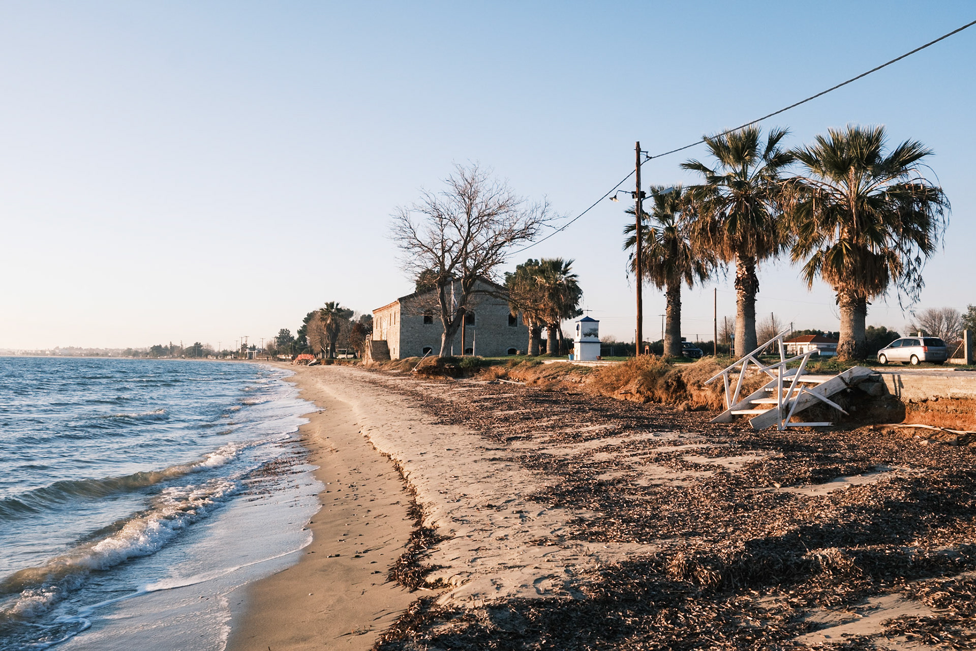 Μαγαζάρα, αρσανάς μετοχικού συγκροτήματος Μονής Βατοπεδίου. Παραλία Νέας Τρίγλιας.Κατασκευή αρχές 20ου αιώνα. Ιανουάριος 2025, Maria Kalafatsi