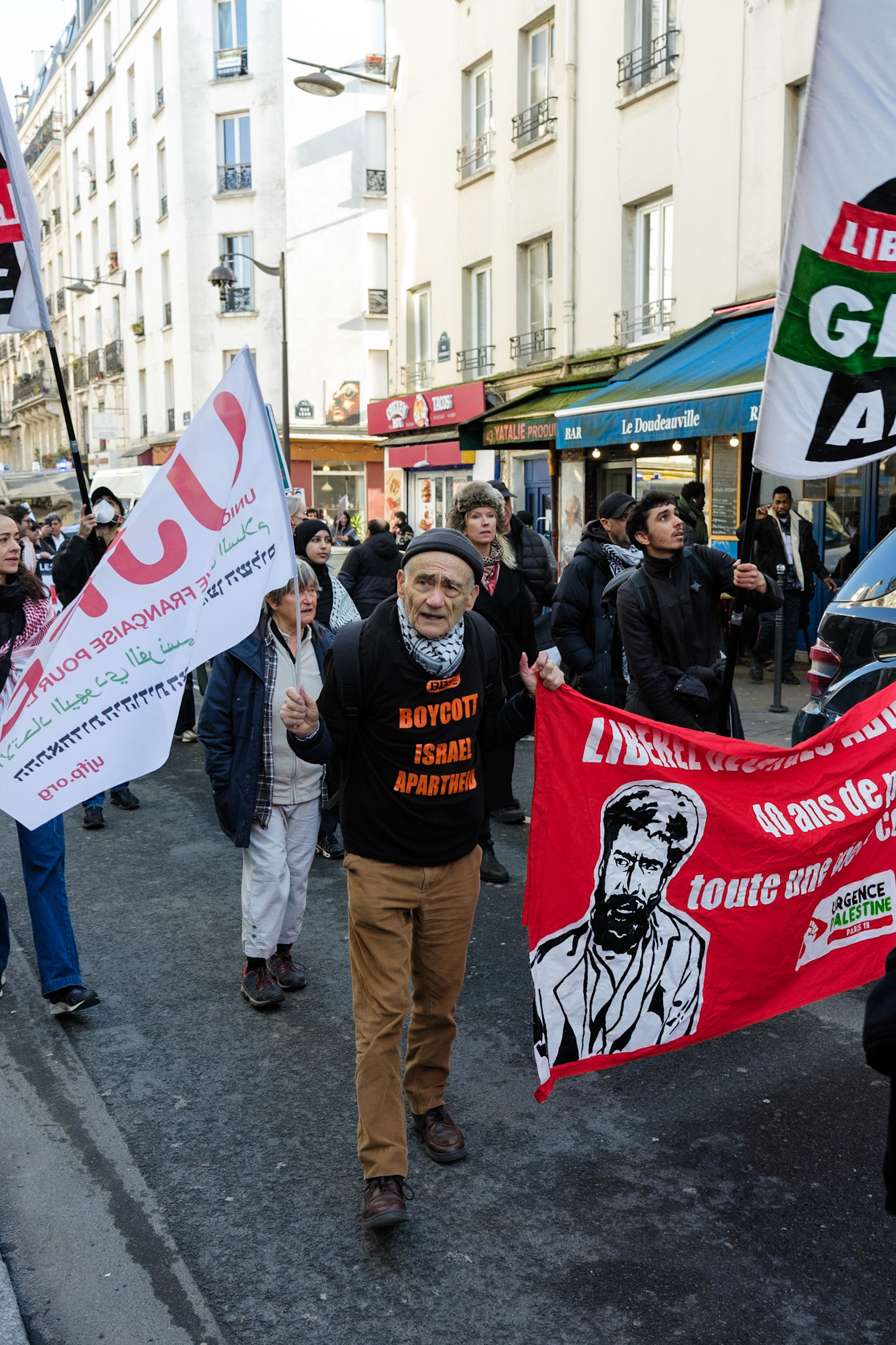 Crowd protesting in favor of the release of George Abdallah from French Prison, starting the protest outside of Marx Dormoy metro station in Paris, France, on February 1st, 2025. After  40 years in prison, the lebanese's release is still being postponed. Paris, February 1st, Maria Kalafatsi.