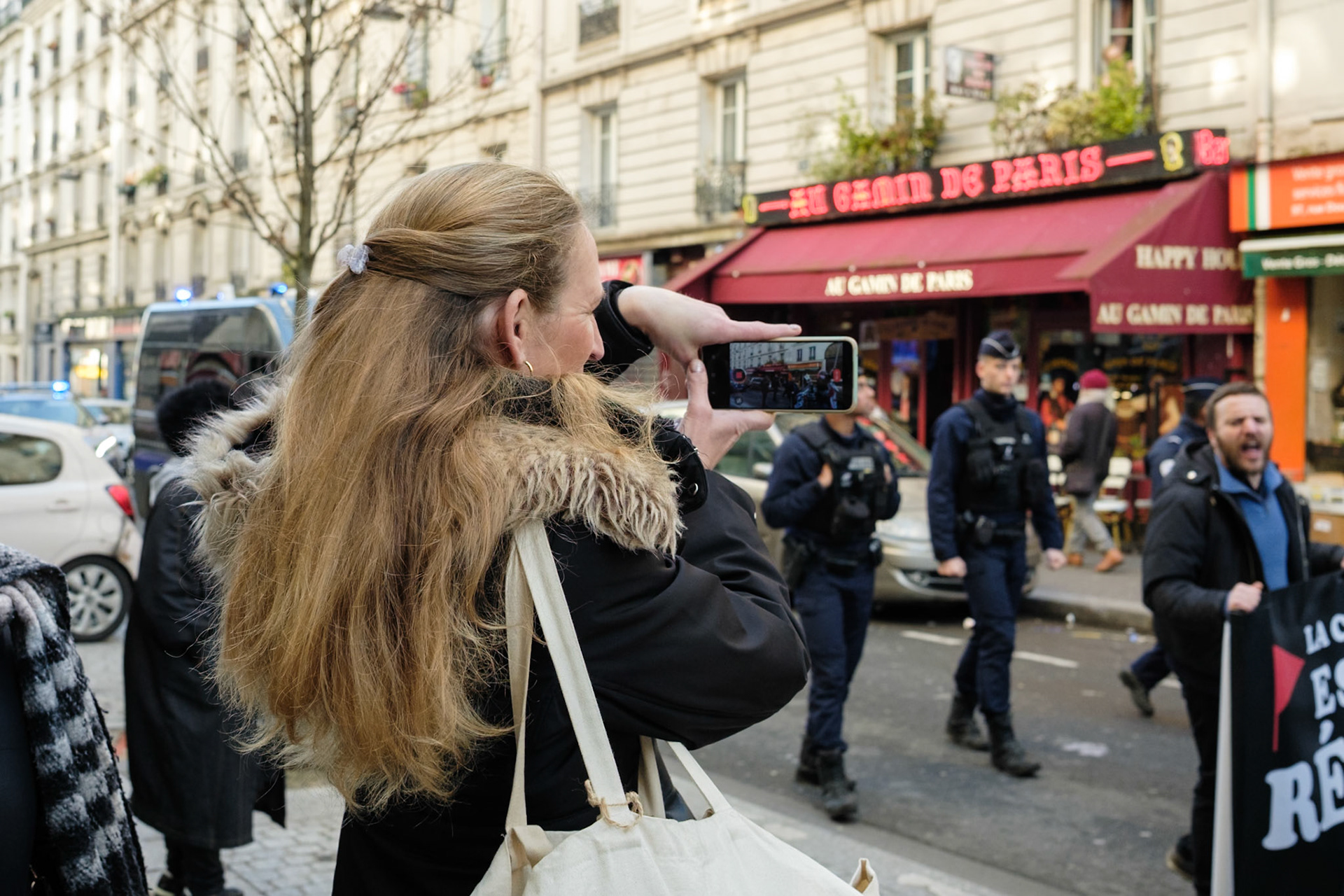 Crowd protesting in favor of the release of George Abdallah from French Prison, starting the protest outside of Marx Dormoy metro station in Paris, France, on February 1st, 2025. After 40 years in prison, the lebanese's release is still being postponed. Paris, France, February 1st 2025, Maria Kalafatsi