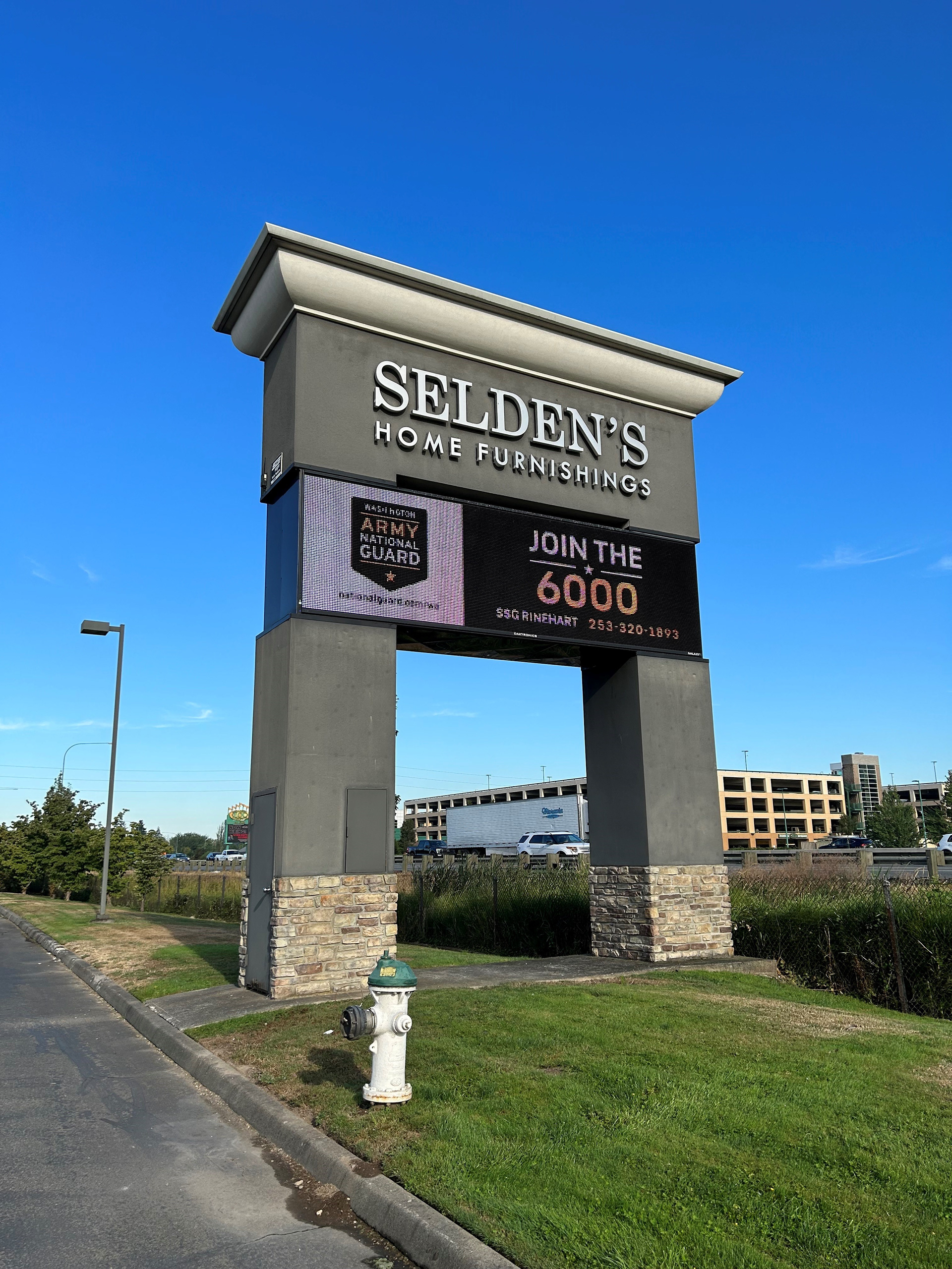 I-5 Fife, WA area Digital Reader Board