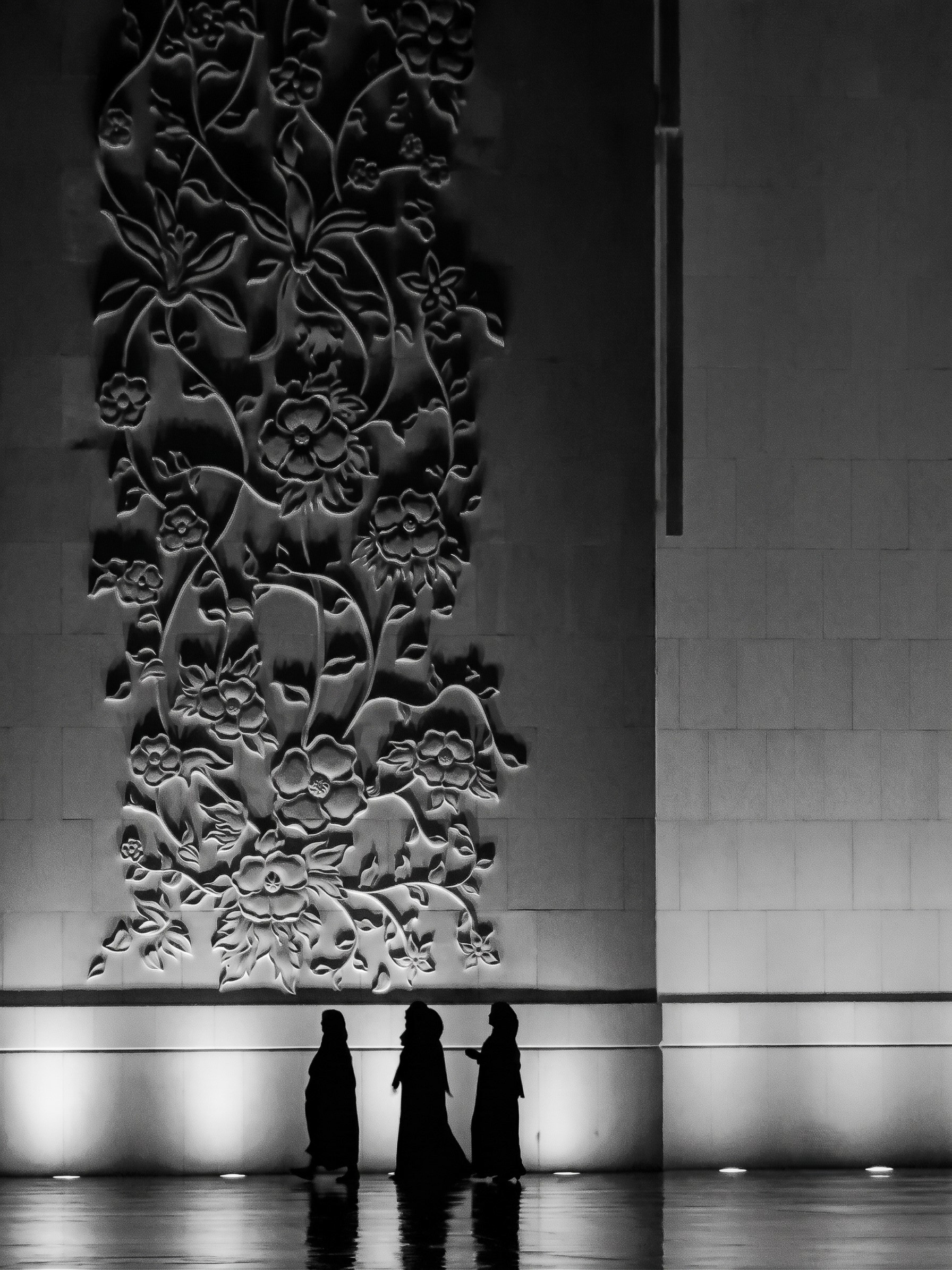 Bouquet Silhoutte, Abu Dhabi 