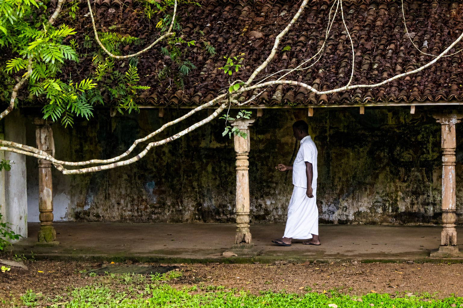 Drip Ledge, Lunuganga