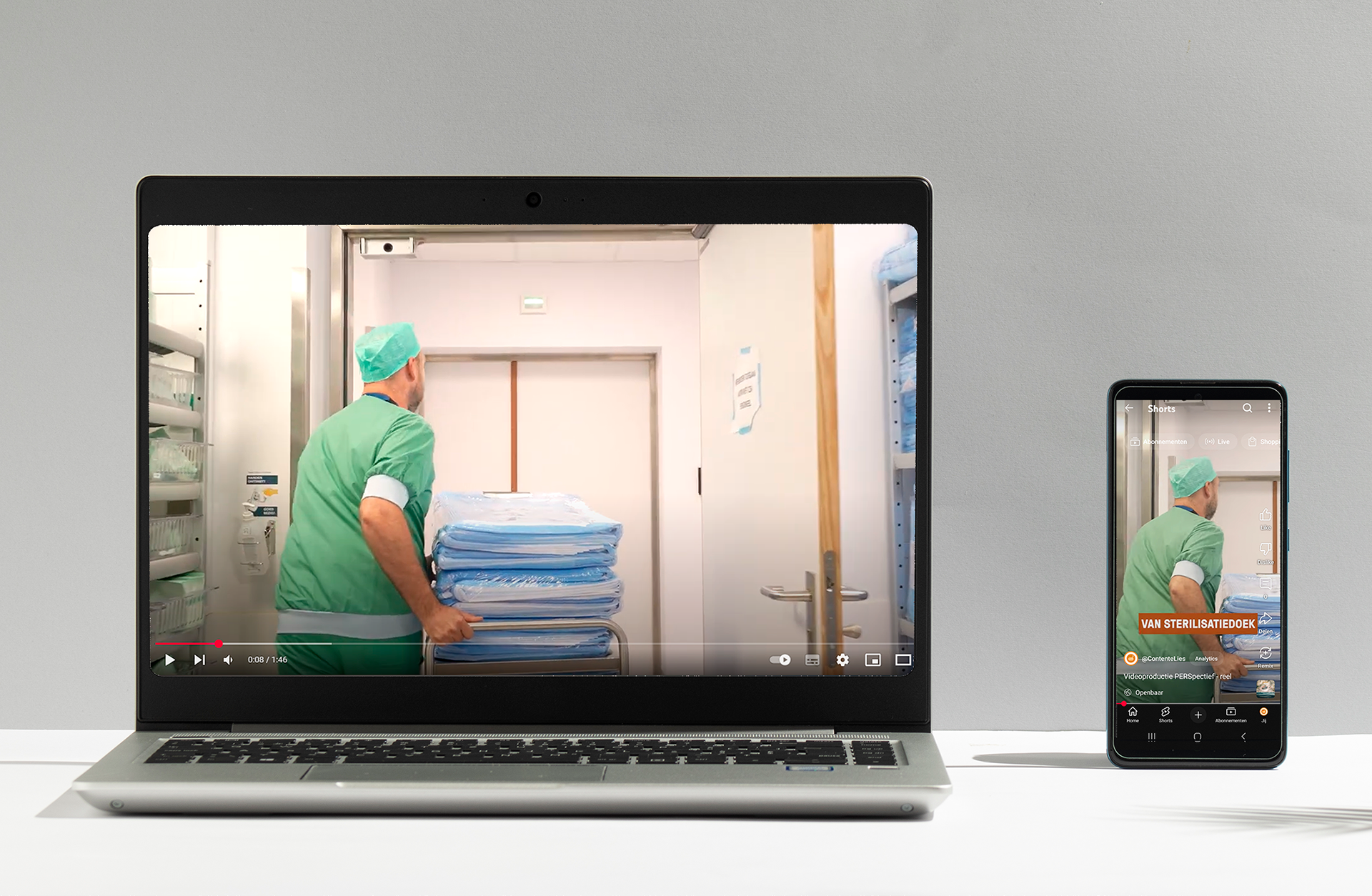 Video speelt horizontaal af op laptop en verticaal op smartphone