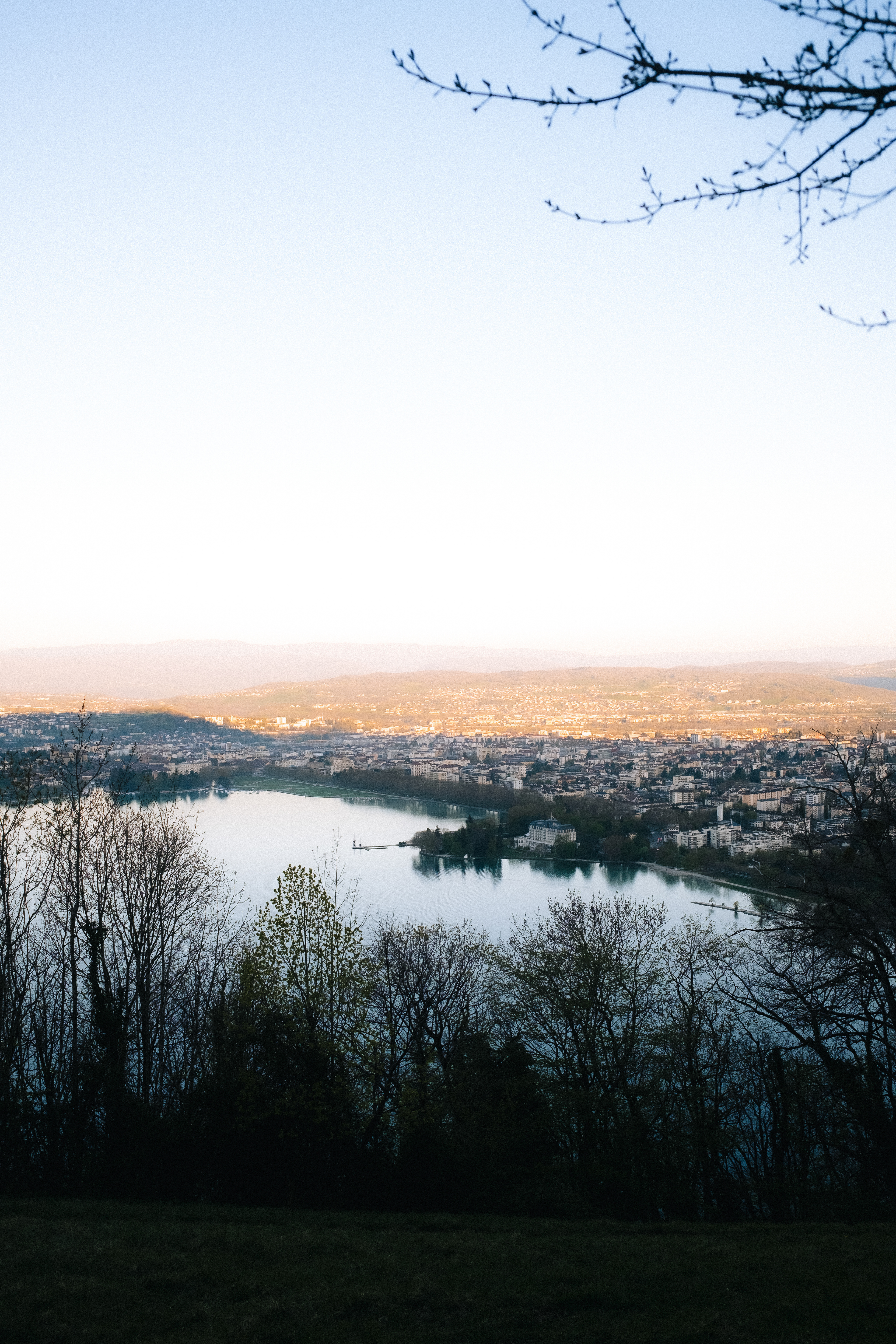 Above the Annecy lake in 2025
