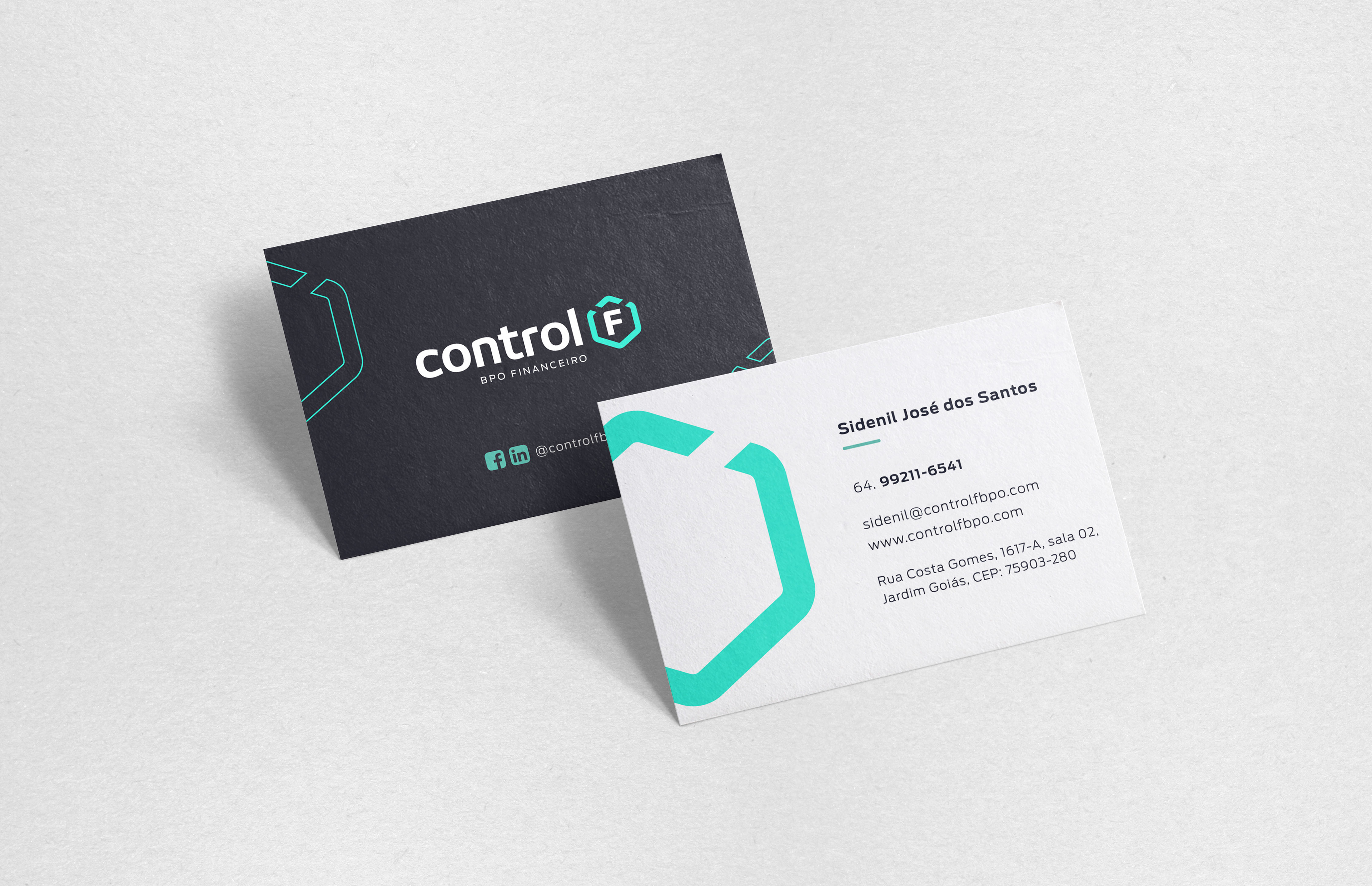 Cartão de visita da Control F - BPO Financeiro, com logo e informações de contato, nas cores cinza escuro, verde e branco.