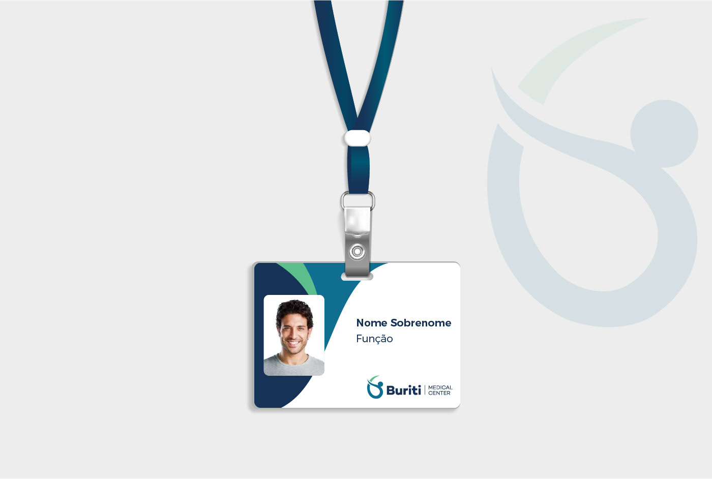 Crachá do Buriti - Medical Center, com logo, nome do profissional e foto, nas cores azul, verde e branco.