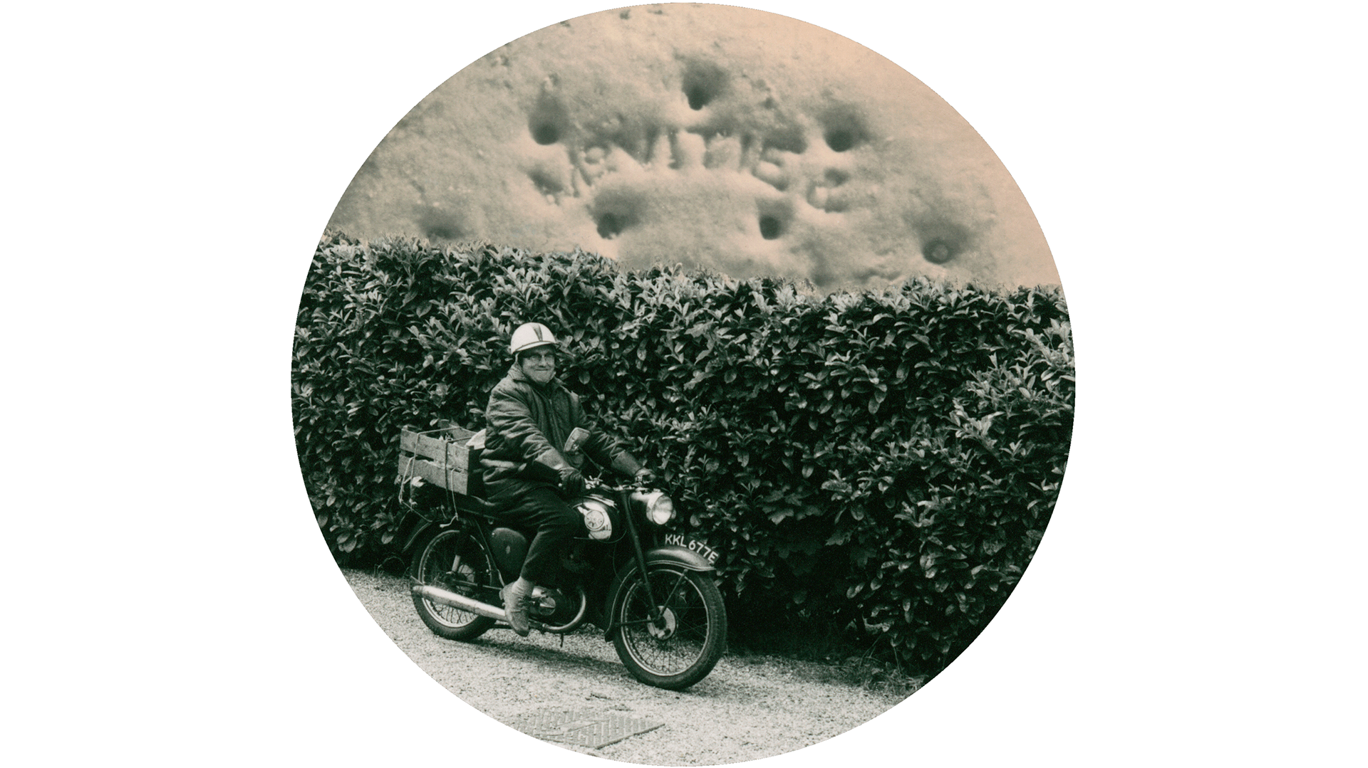 Uncly Cyril Arriving For Tea