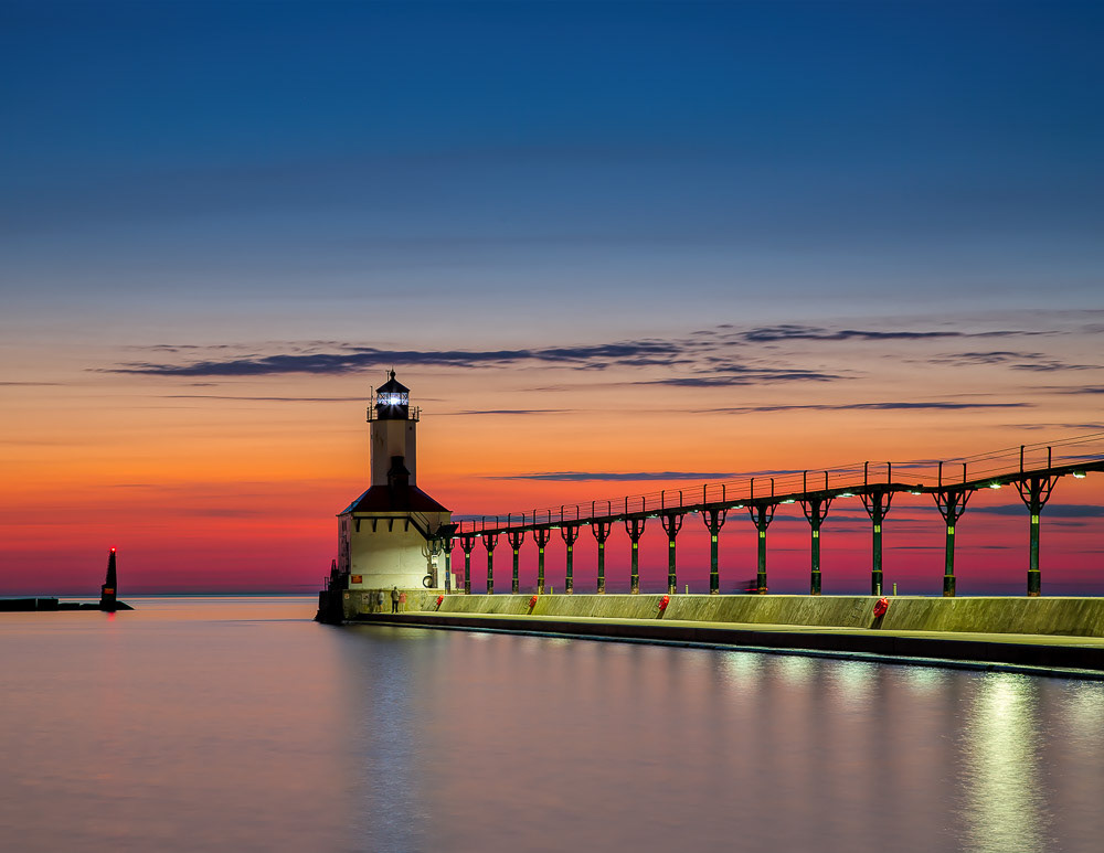 Michigan City East Pierhead Lighthouse