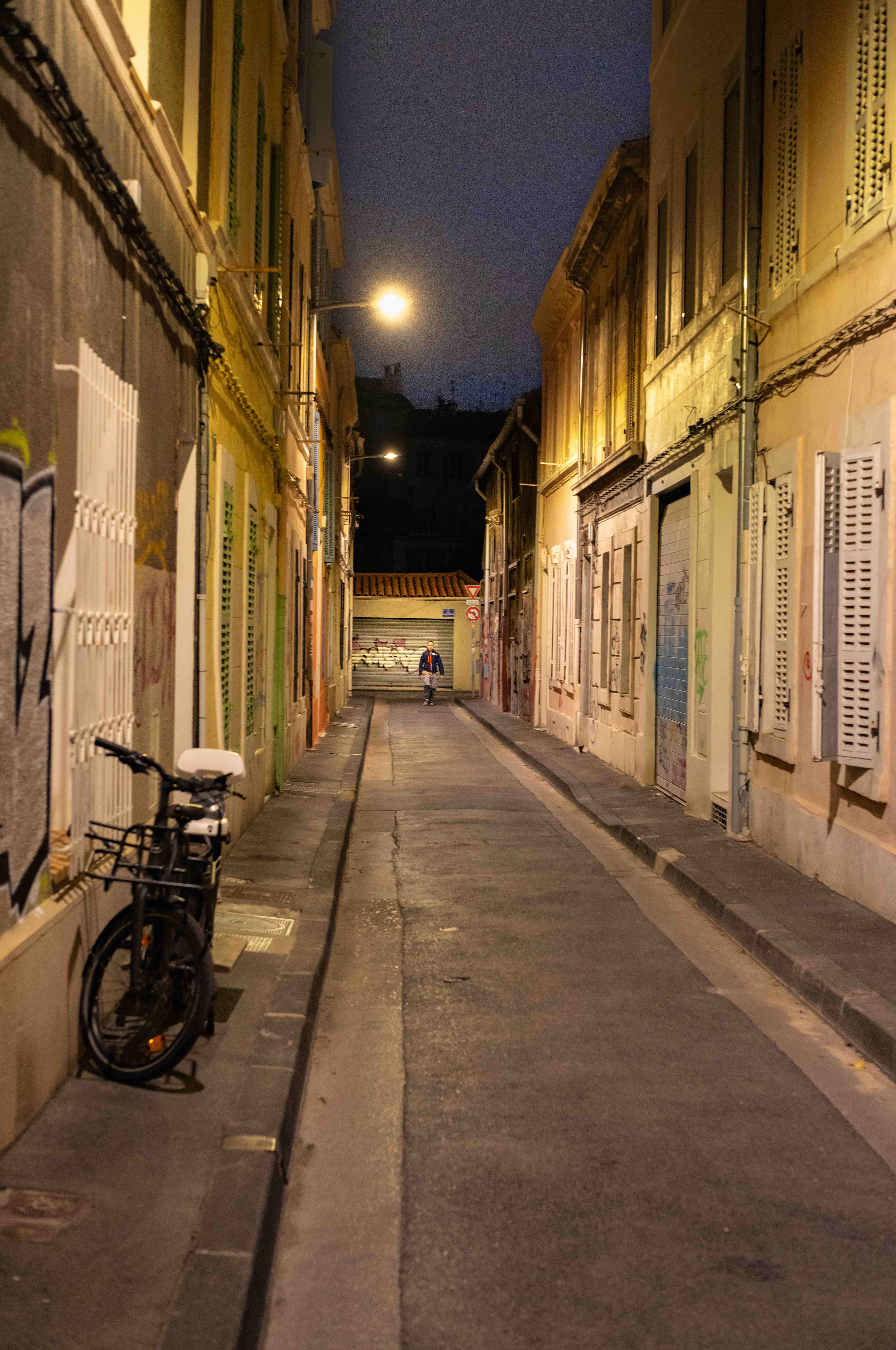 Landphoto - in-strada