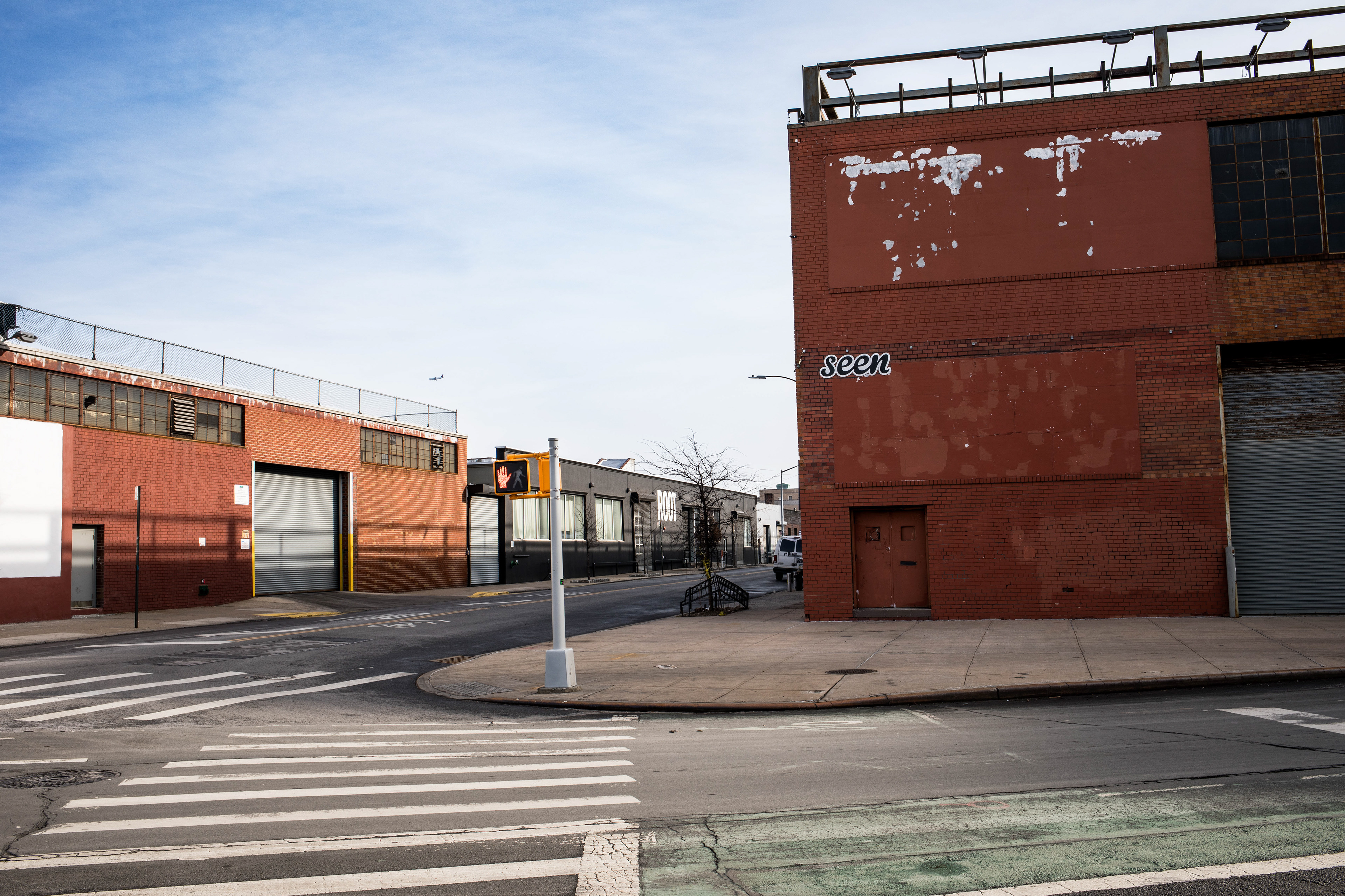 Landphoto - in-strada