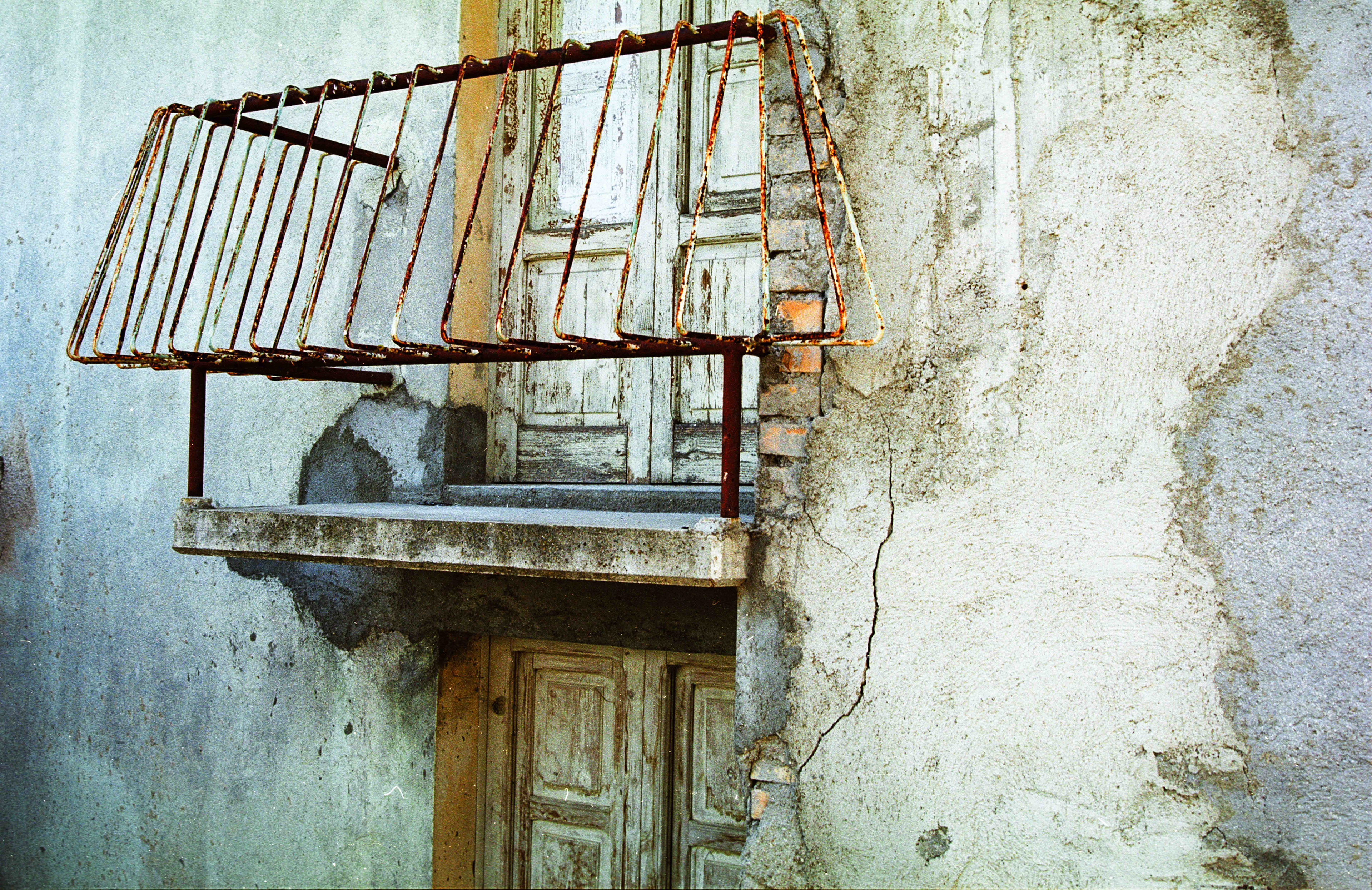 Landphoto - in-strada