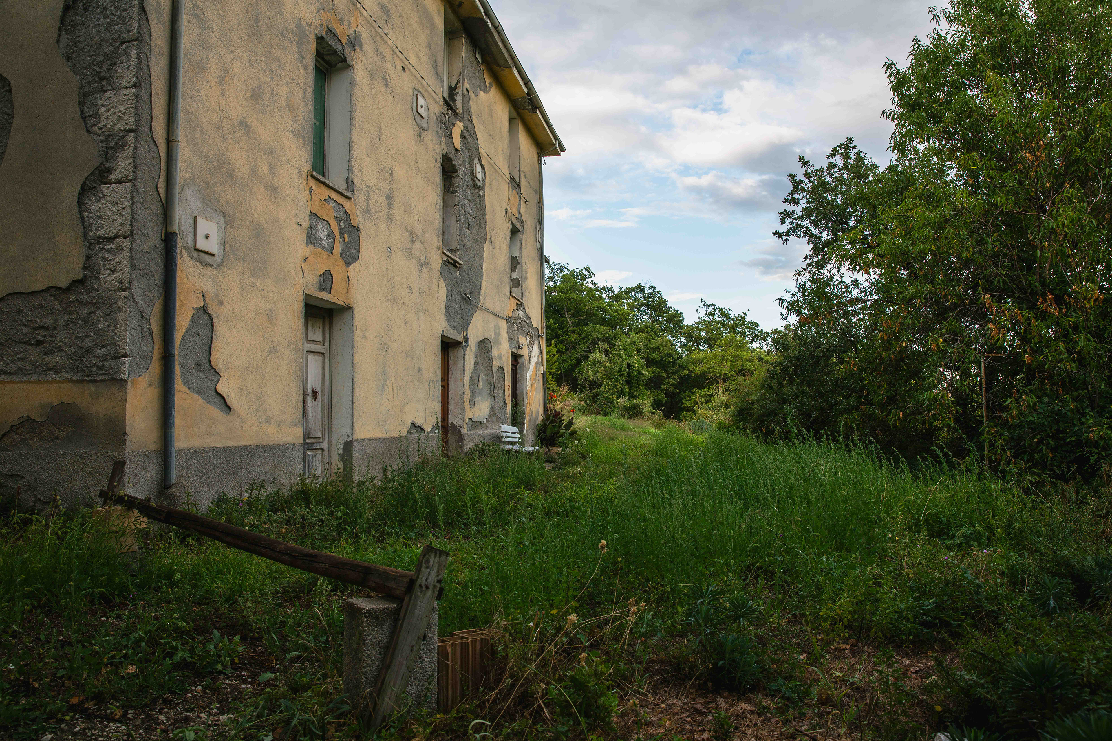 Landphoto - in-strada