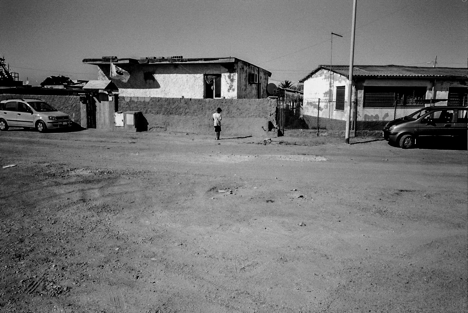 Landphoto - in-strada