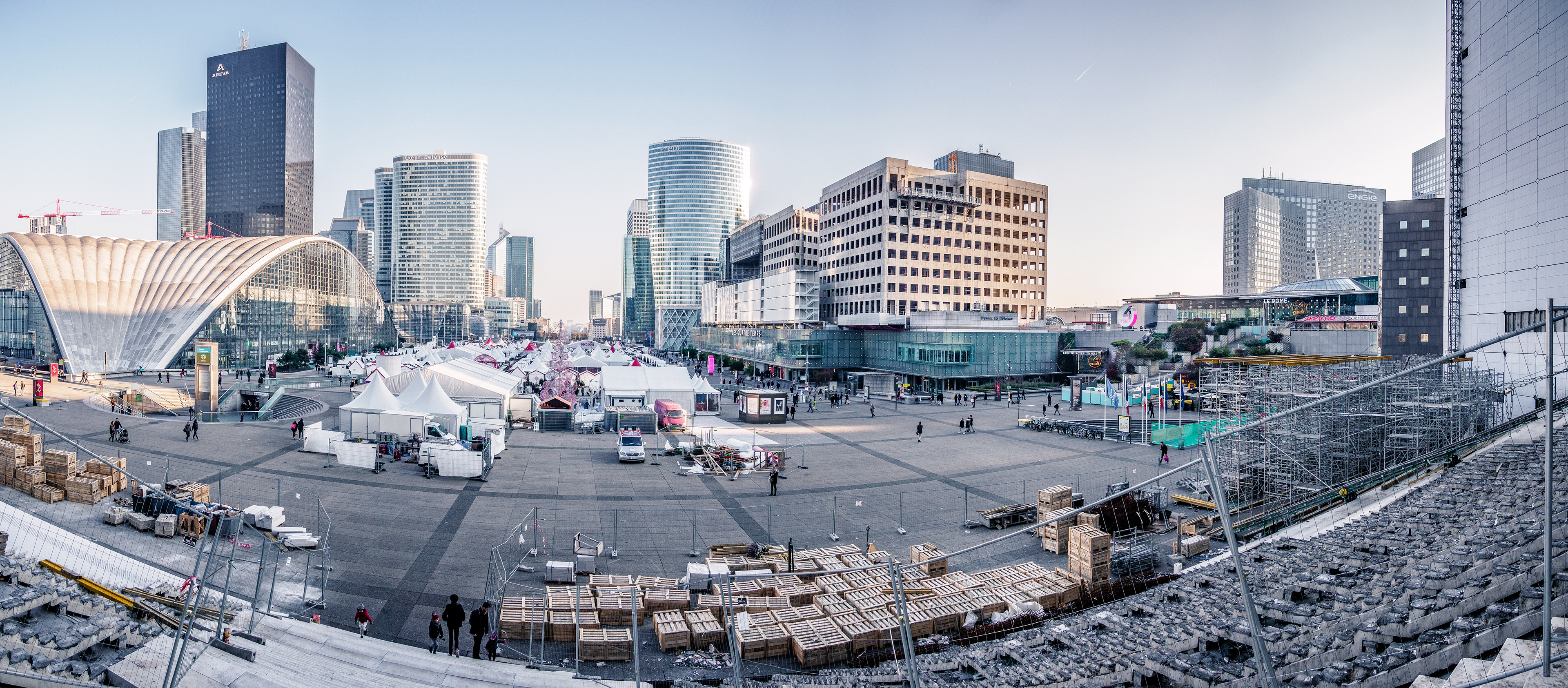 Panorama : Le CNIT et Paris La Défense