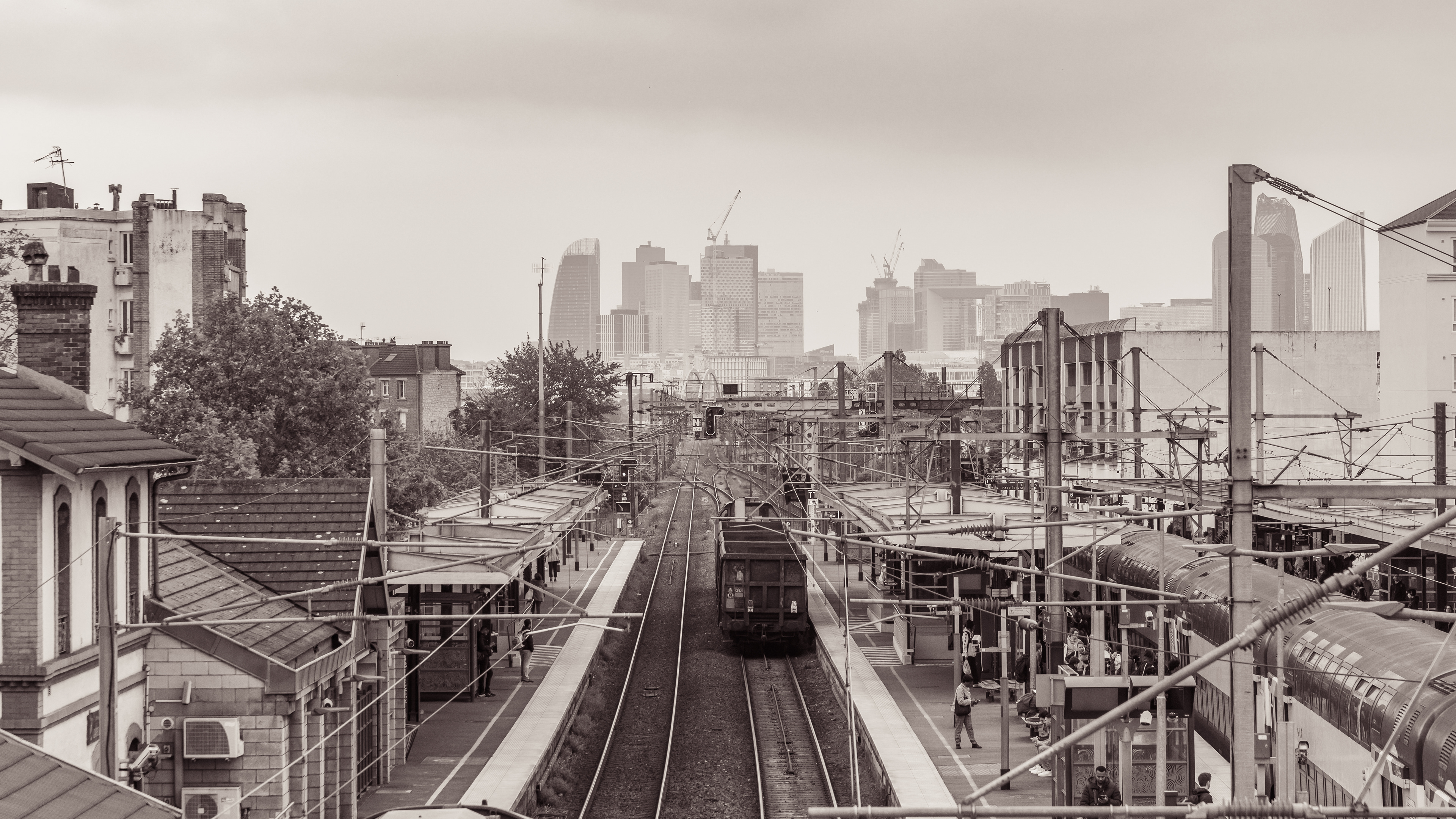 Gare de Houilles en noir et blanc