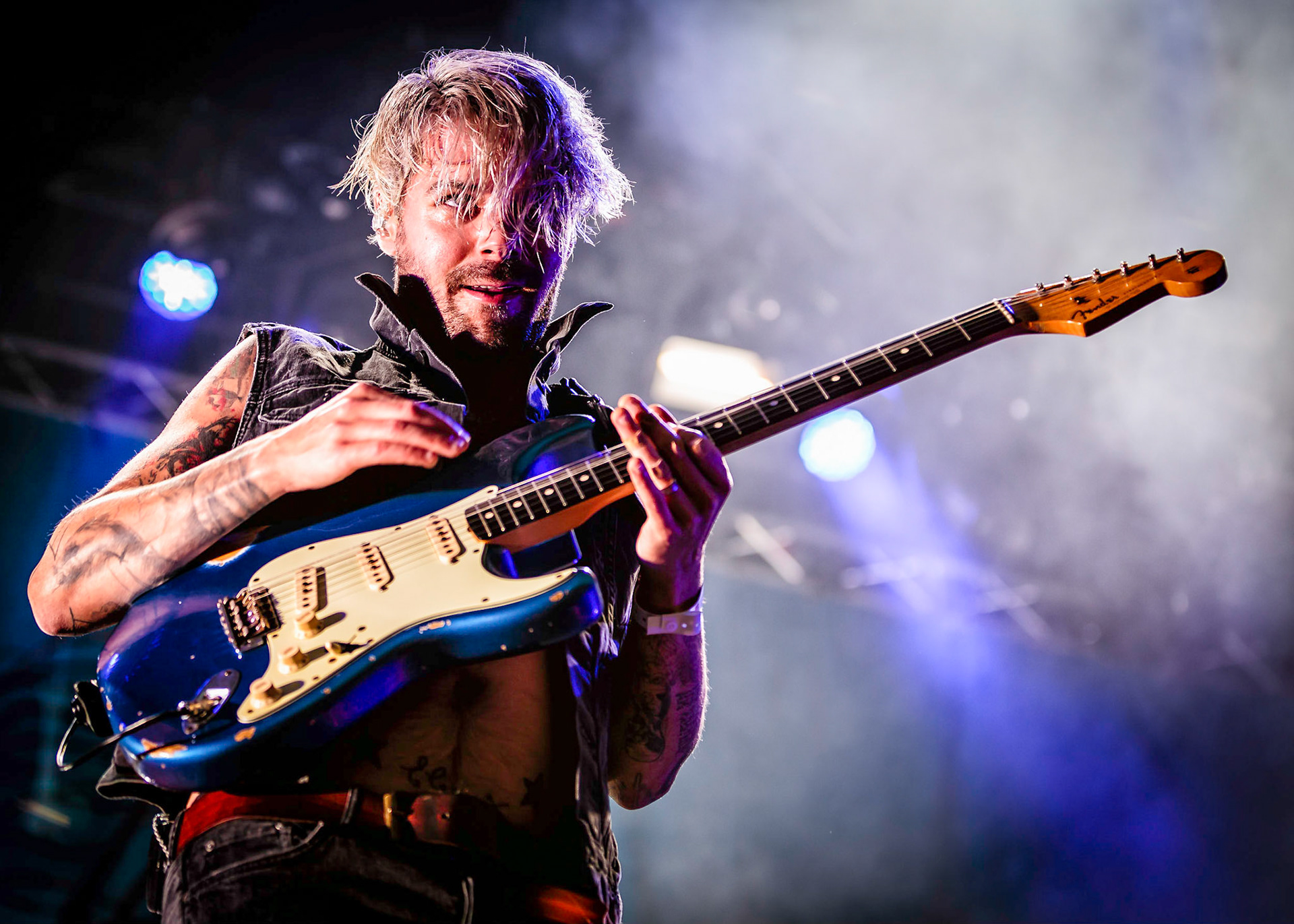 Simon Neil of Biffy Clyro