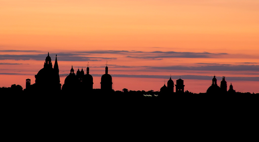 Venice Silhouette