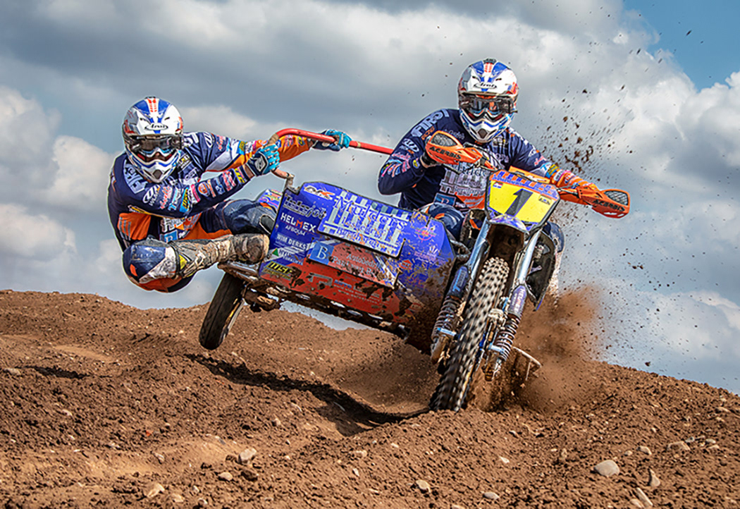 Sidecar Racers