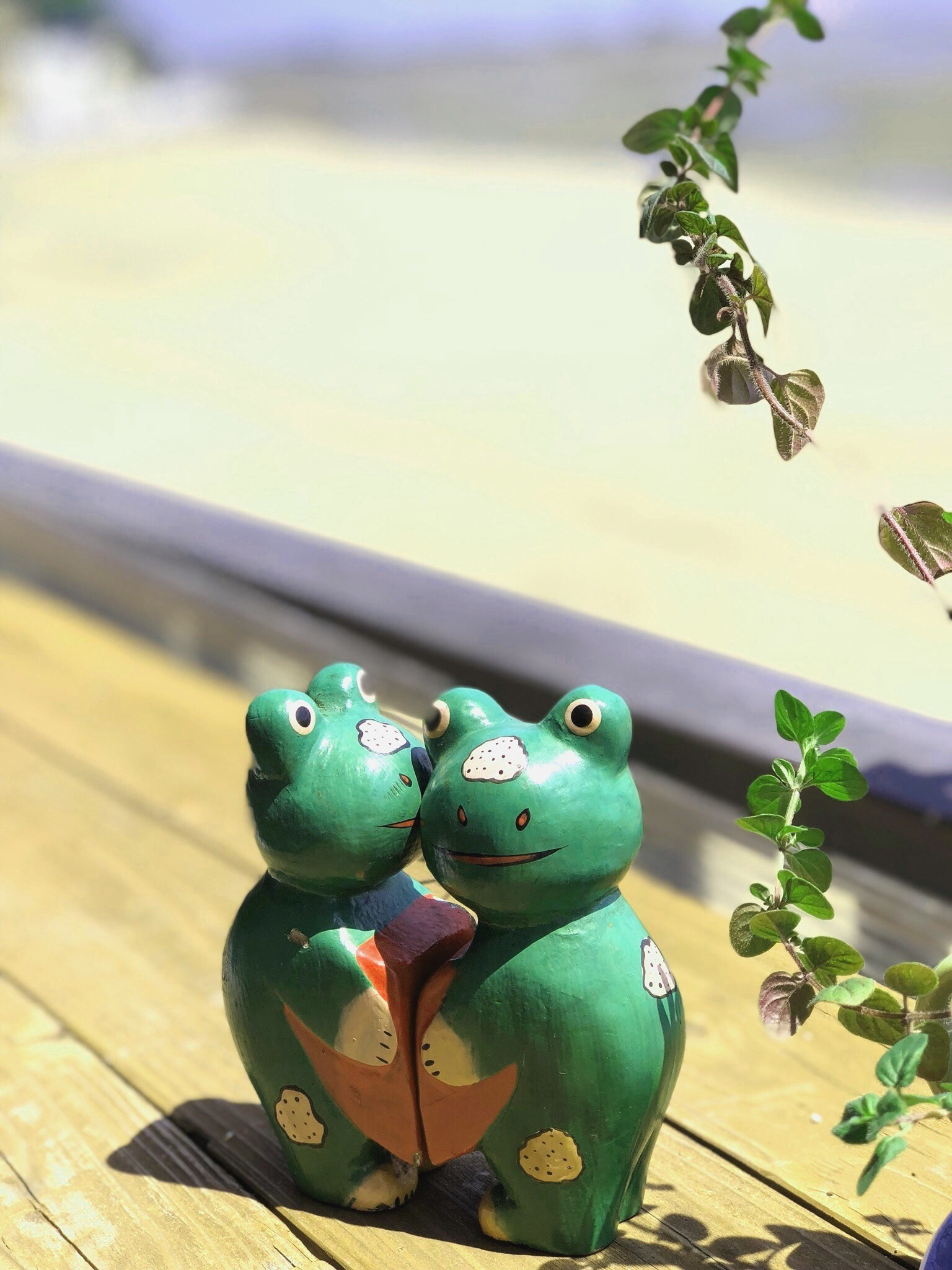 浜辺でキス/ 河田茂実 / スマホ