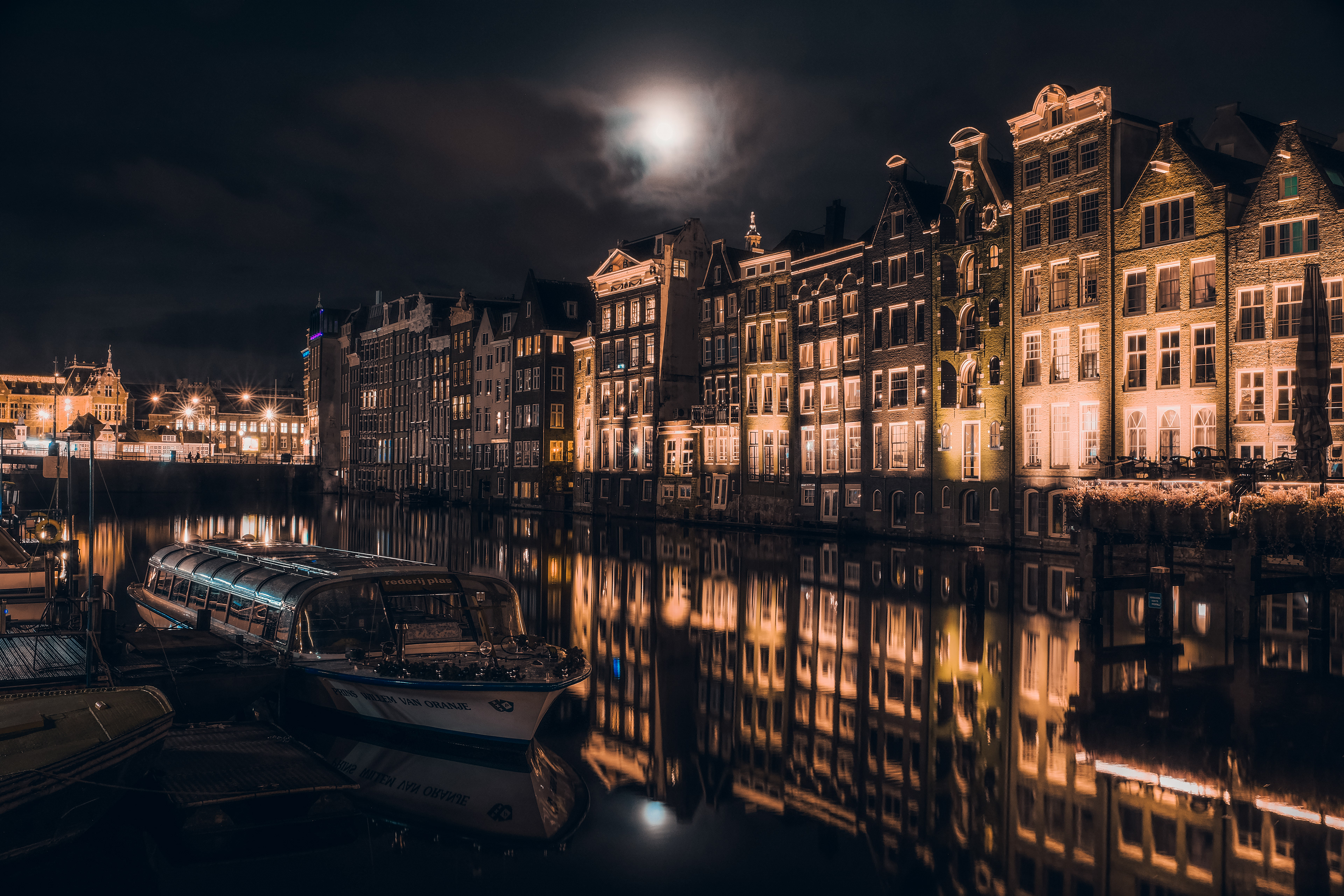Damrak by night, Amsterdam