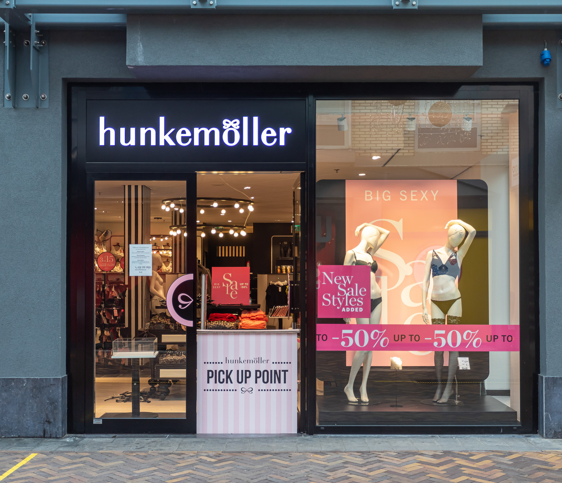 Jarretels mag je buiten even passen....