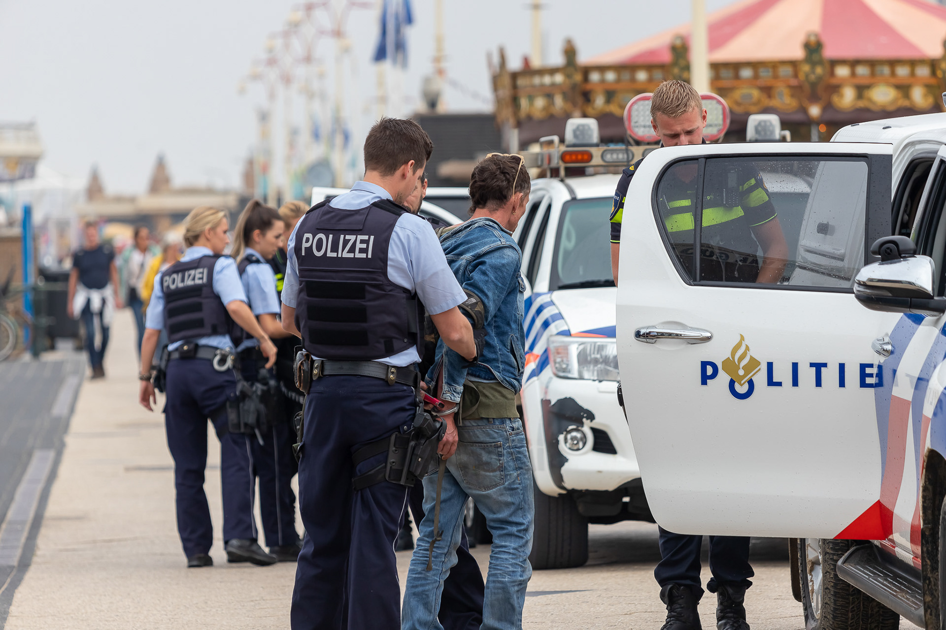 Arrestatie op Scheveningen boulevard