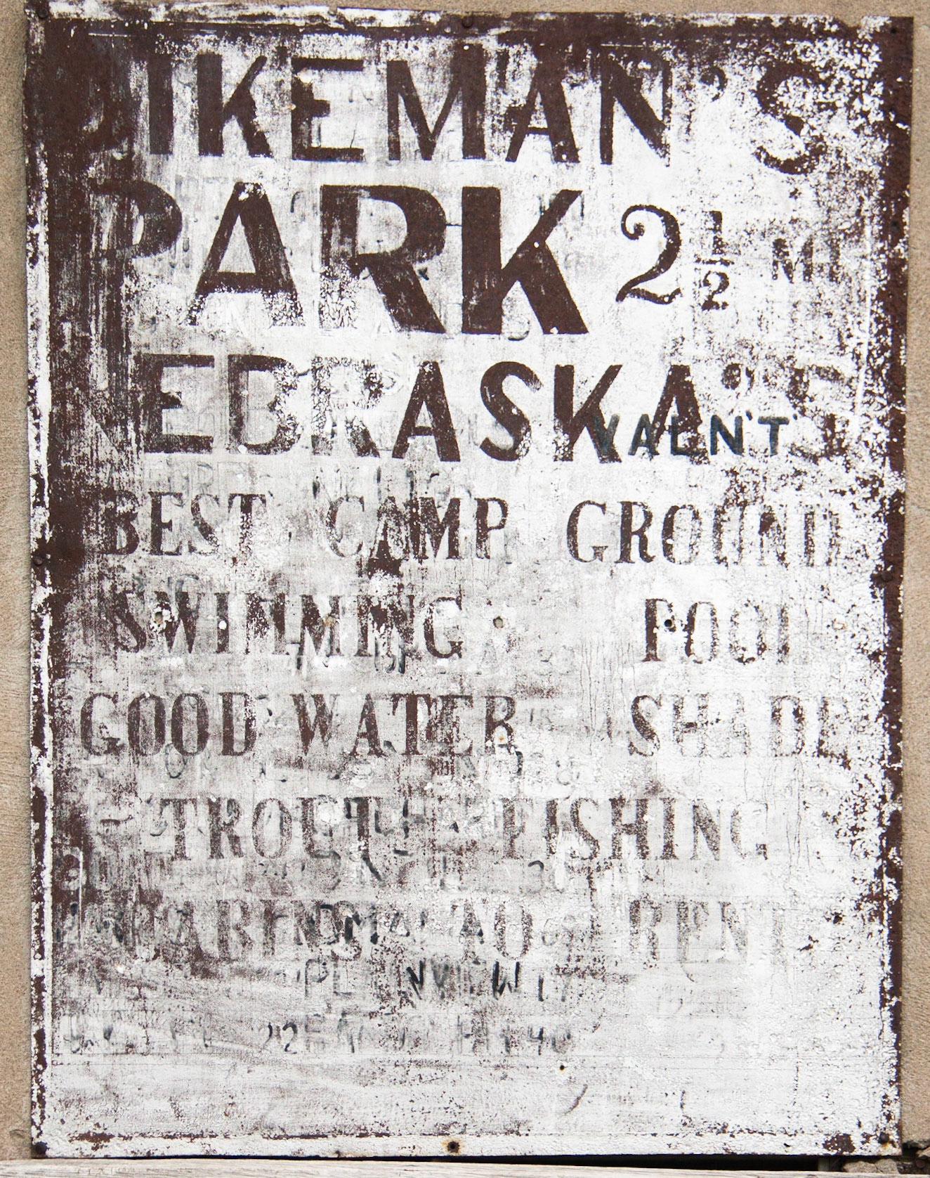 Sign in Royal, NE