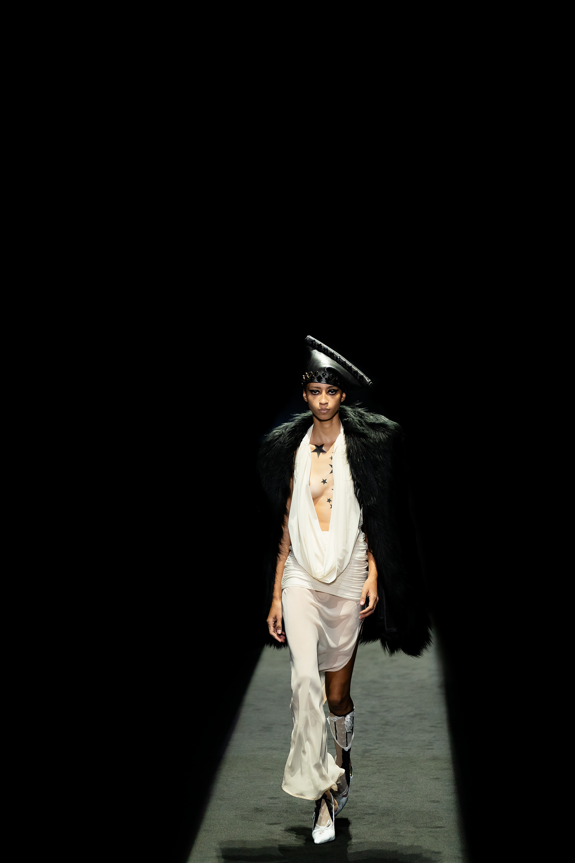 ANIYE RECORDS SHOW FW '25-26