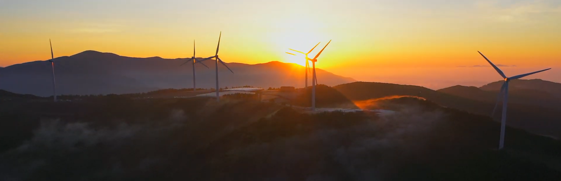청옥산 전망대에서 본 일출