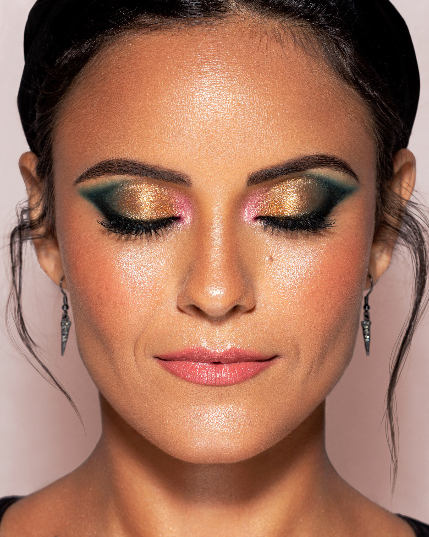 Makeup and Photography: Paulina Tyrala | Model: Liliana Pacifico