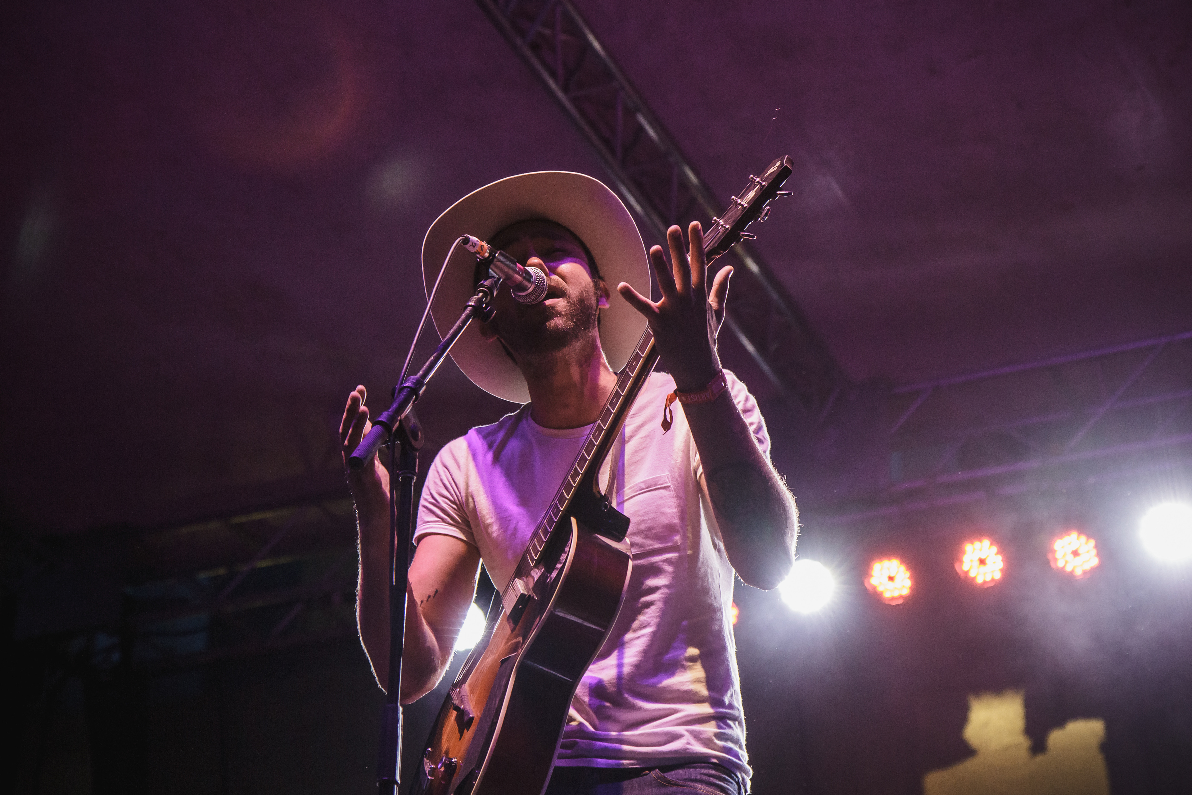 Shakey Graves
