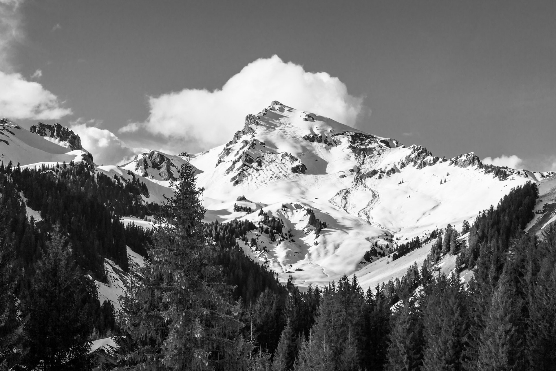 La Montagne Eneigée