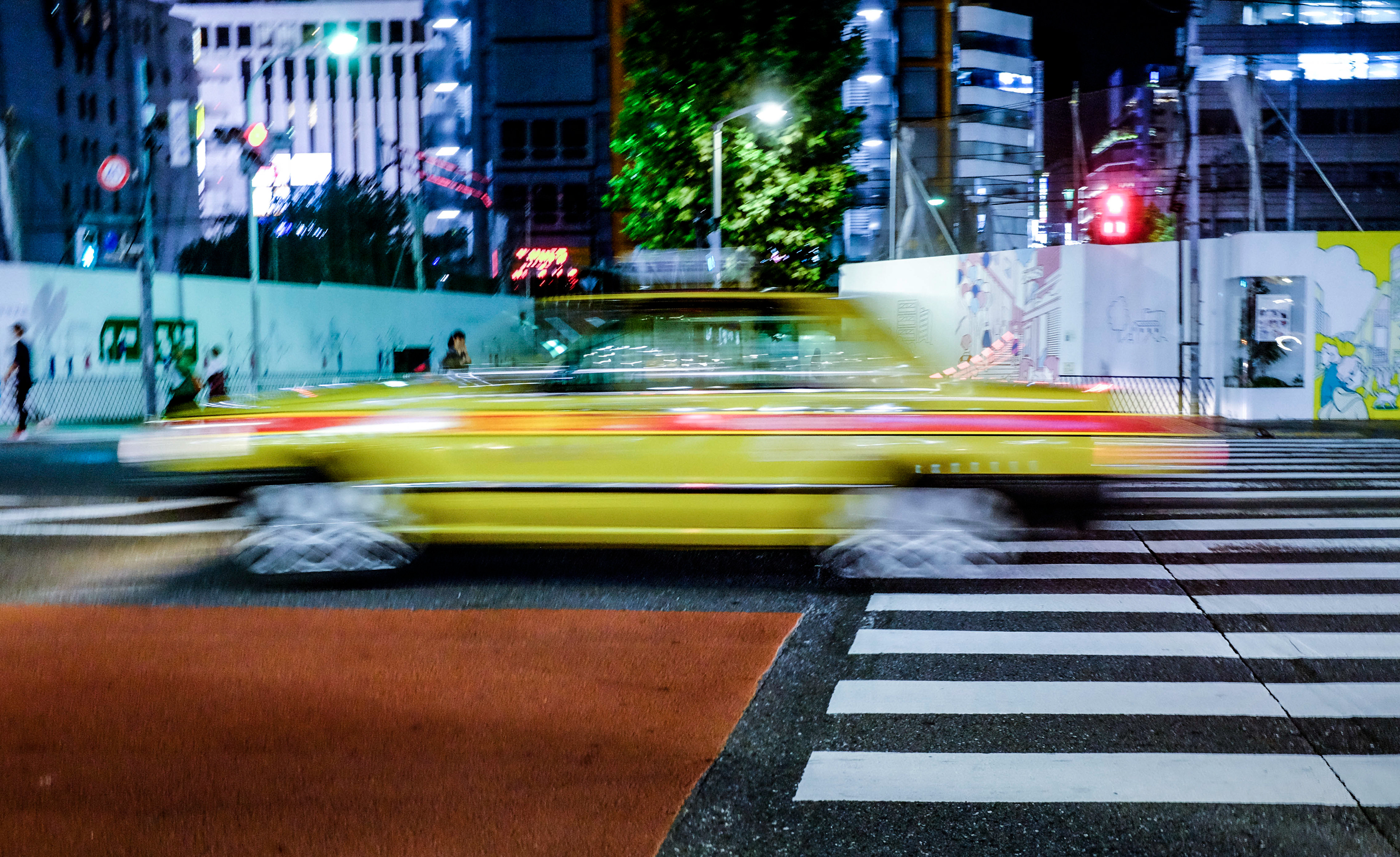 Catching cabs, Tokyo