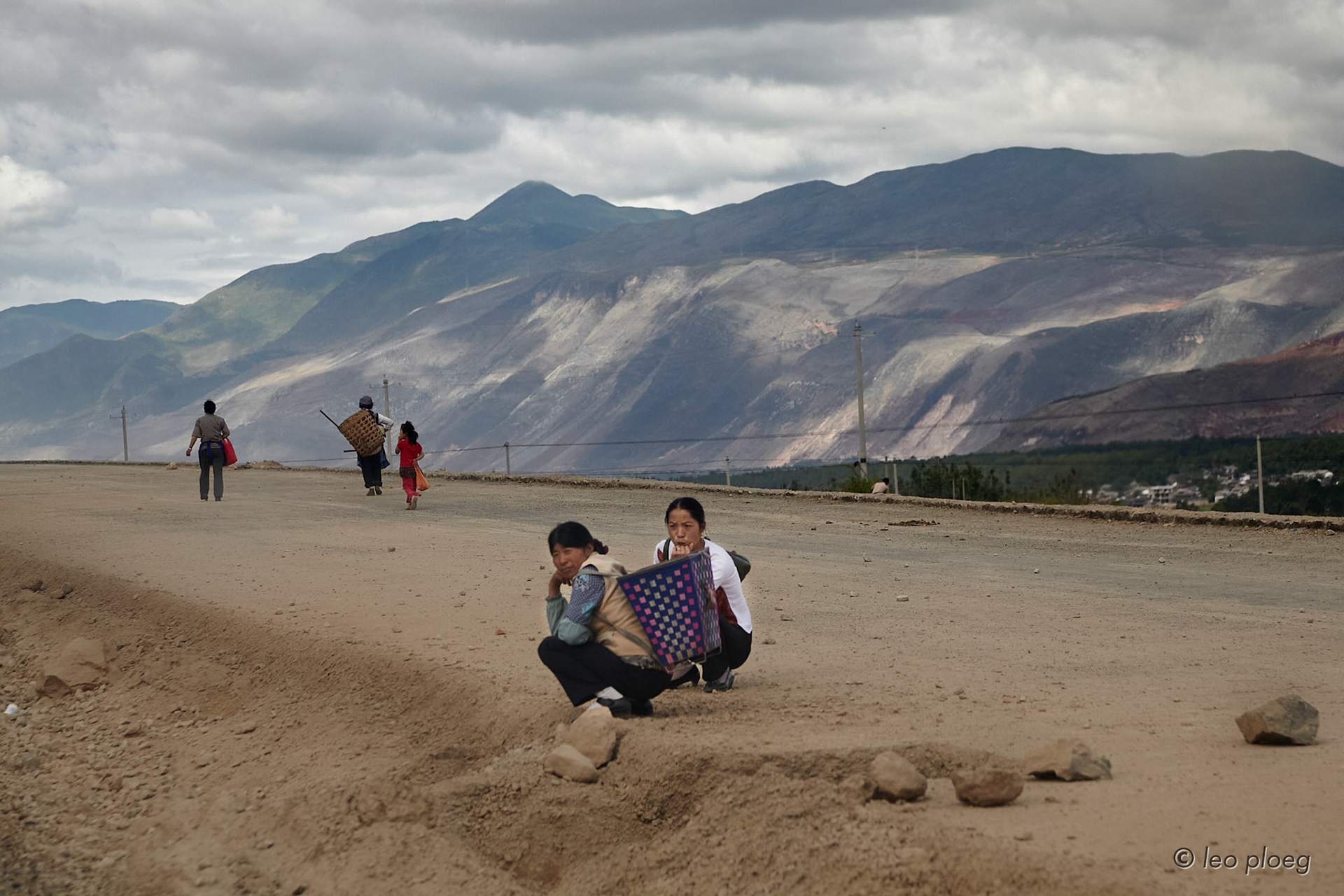 The road from Lijiang to Dali