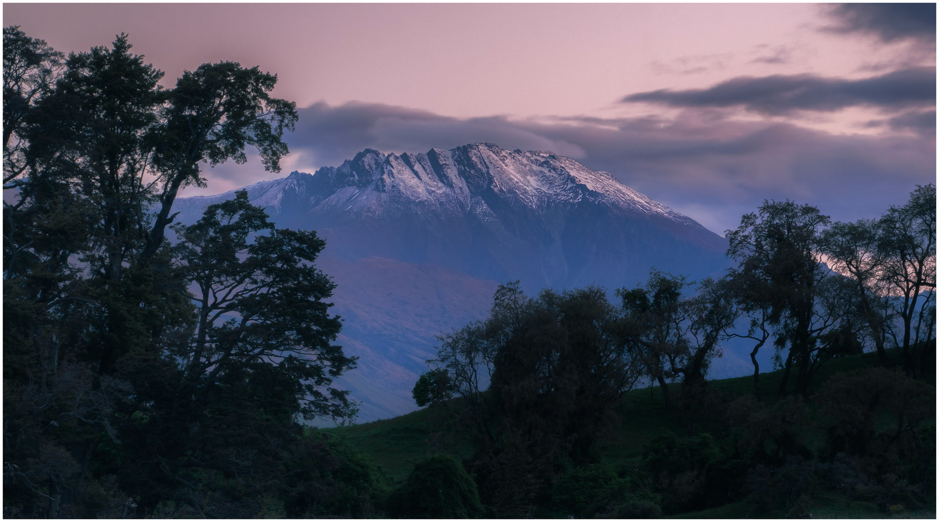 The Silent Watchers - Glenorchy, Otago