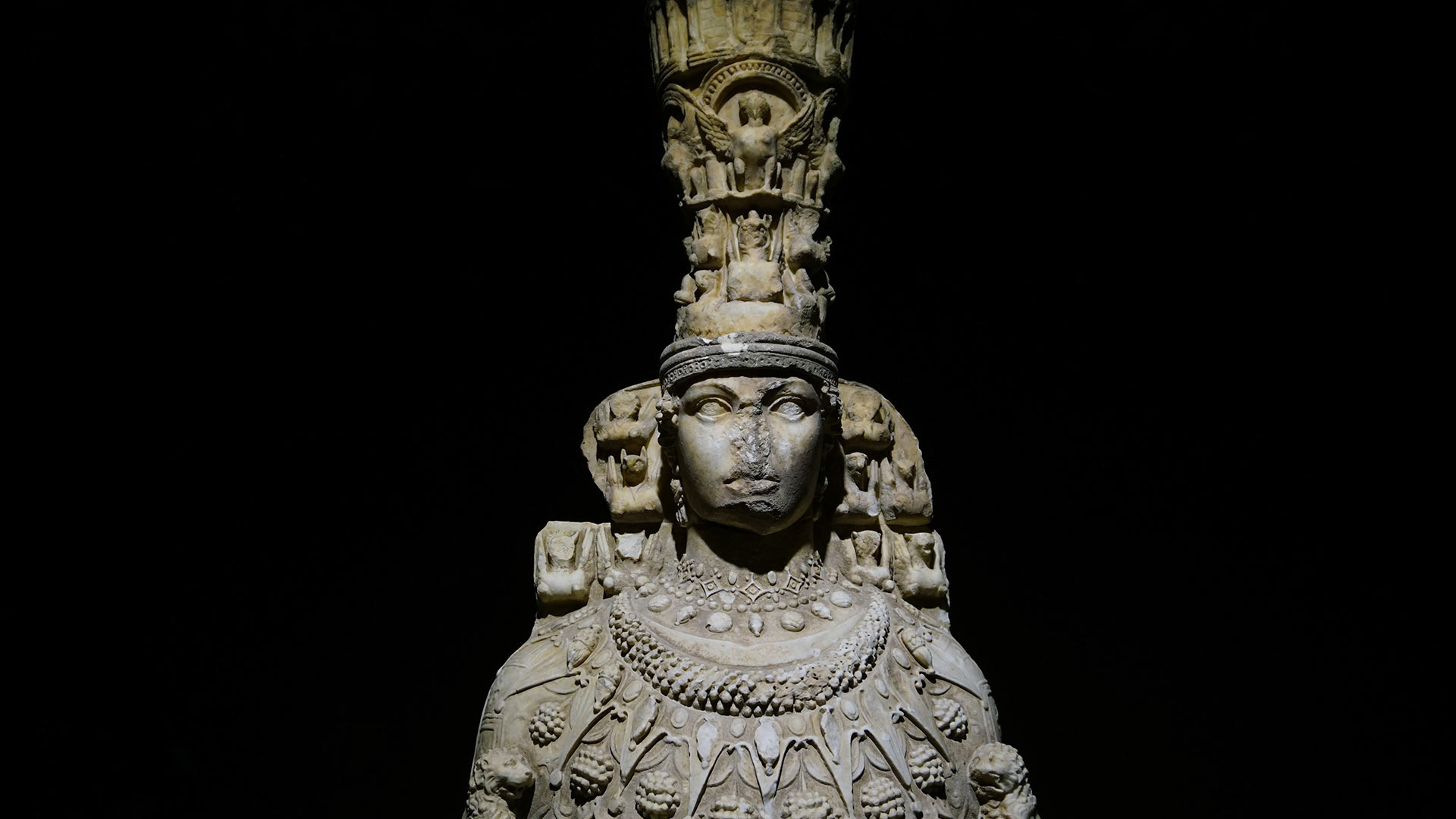 Artemis, Ephesus Archaeological Museum, İzmir