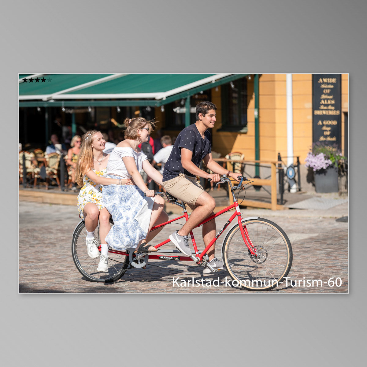 Foto: Christine Holm (www.christineholm.myportfolio.com)