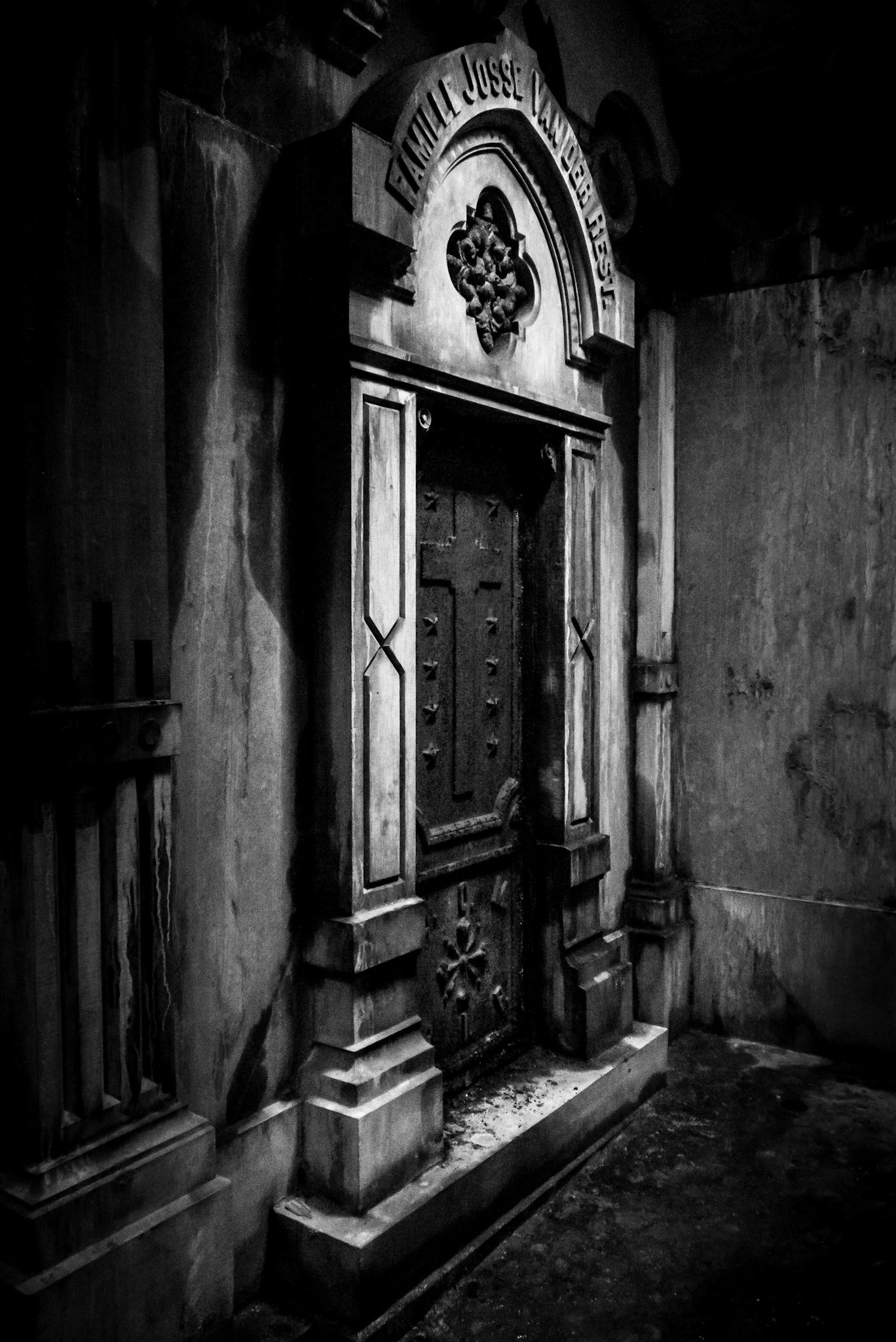 In the crypte of Brussels Laeken Cemetery.