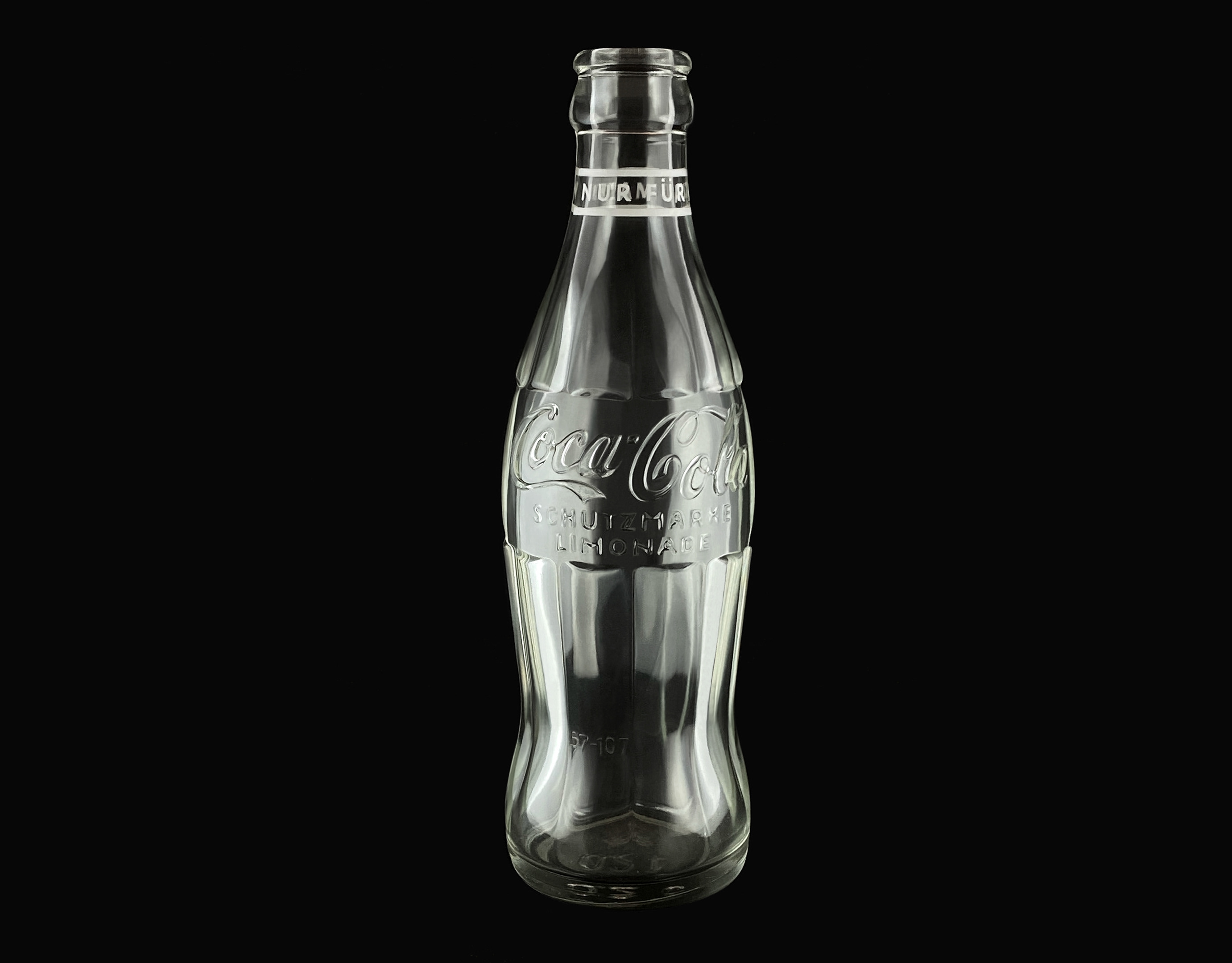 Coke Coca-cola Glass 1 Liter Bottles PFAND-WERT-FLASCHE Schutzmark Germany  