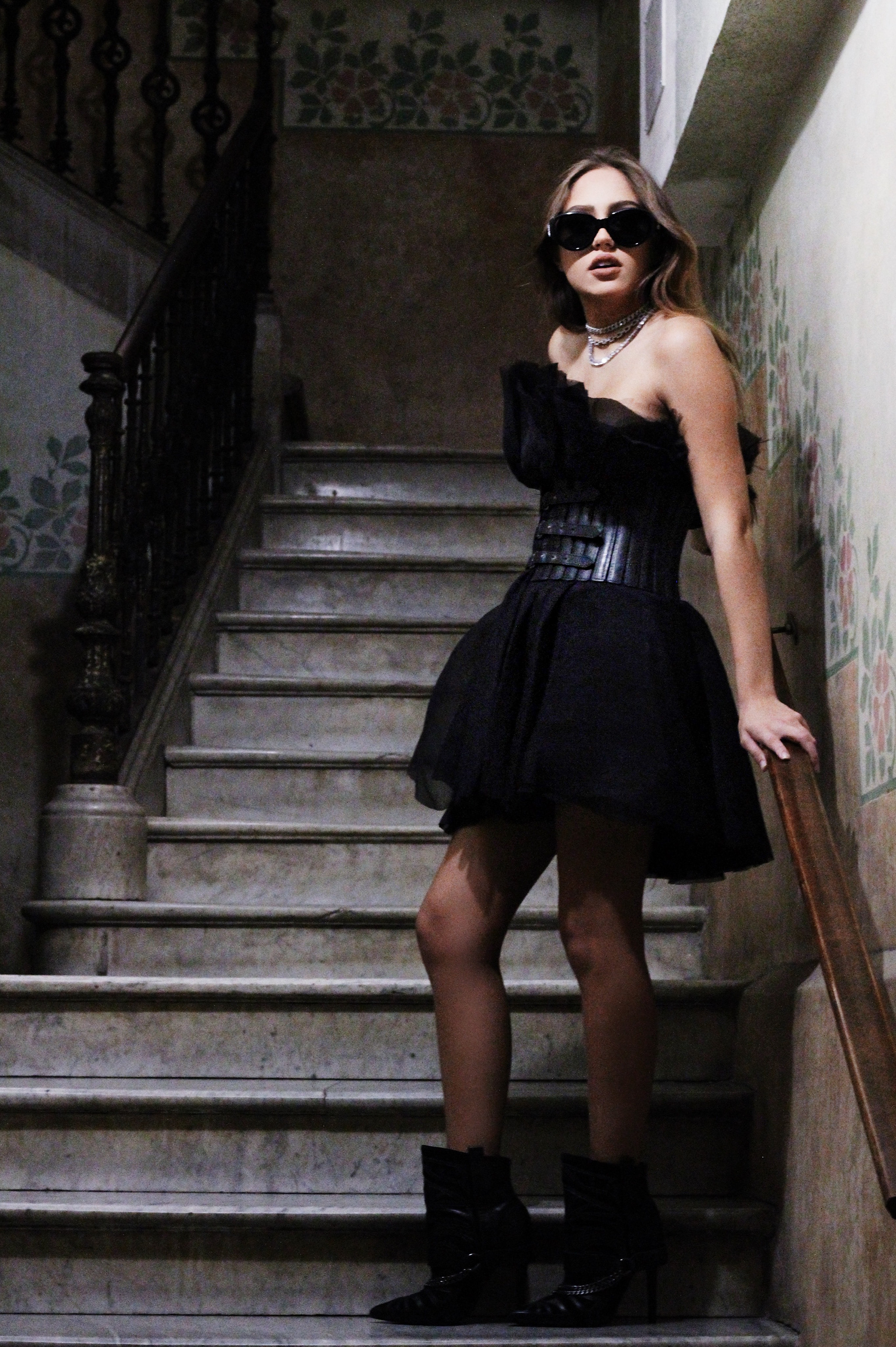Photo: Caroline Chamouton @vision.notonfilm Makeup: @isabellamechetti