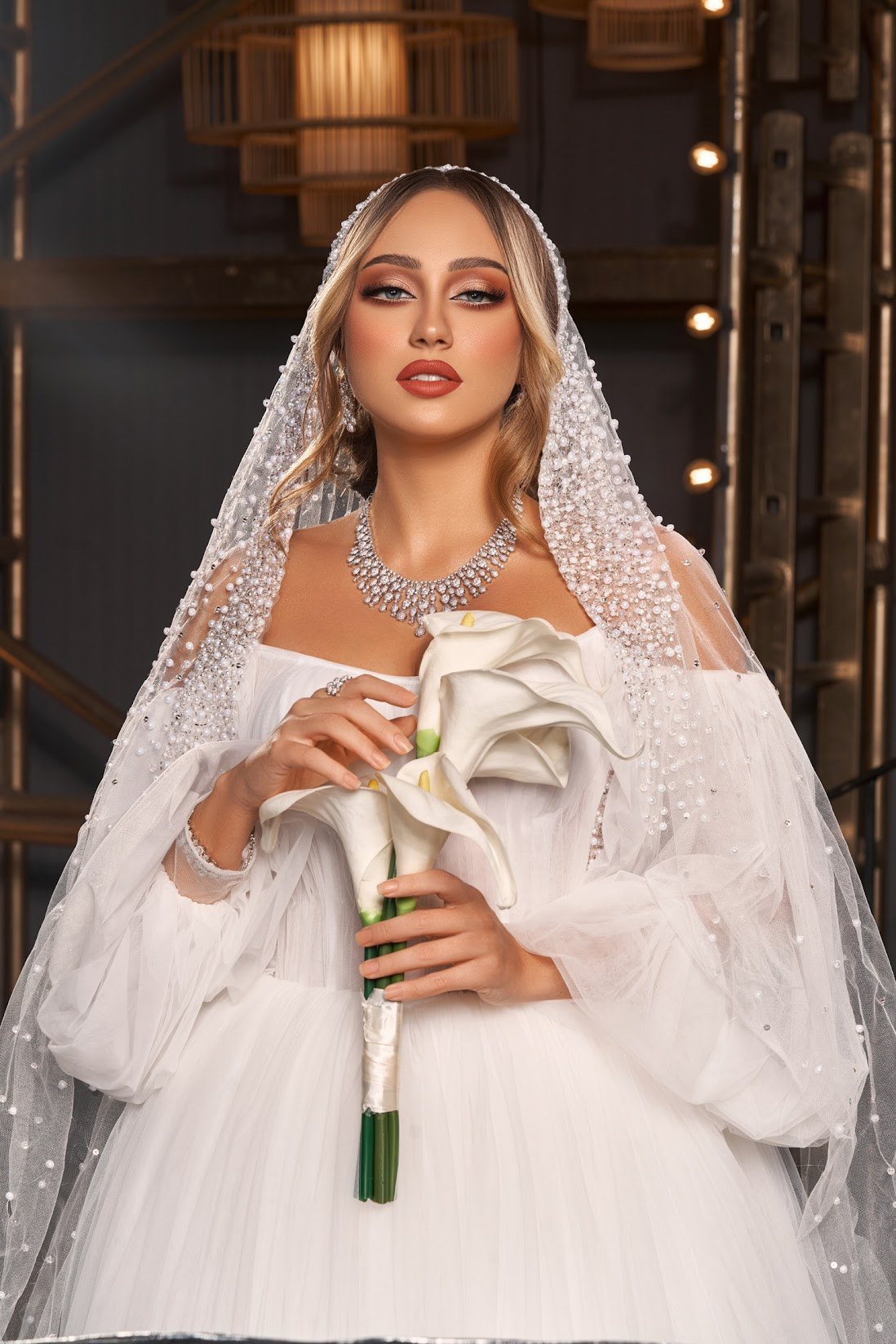 Photo by: @abdulmonem_photograph_official Makeup: @hibaalmarzouqi Hair: @makira_beatuy Dress: @glamourhouse.ae