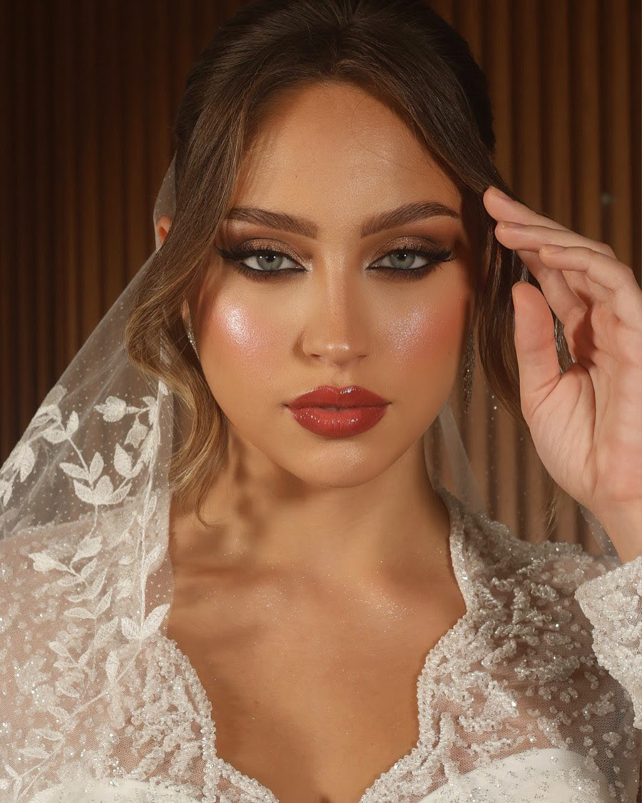 Photo & Makeup: @manar.makeup_ Hair: @bykarima