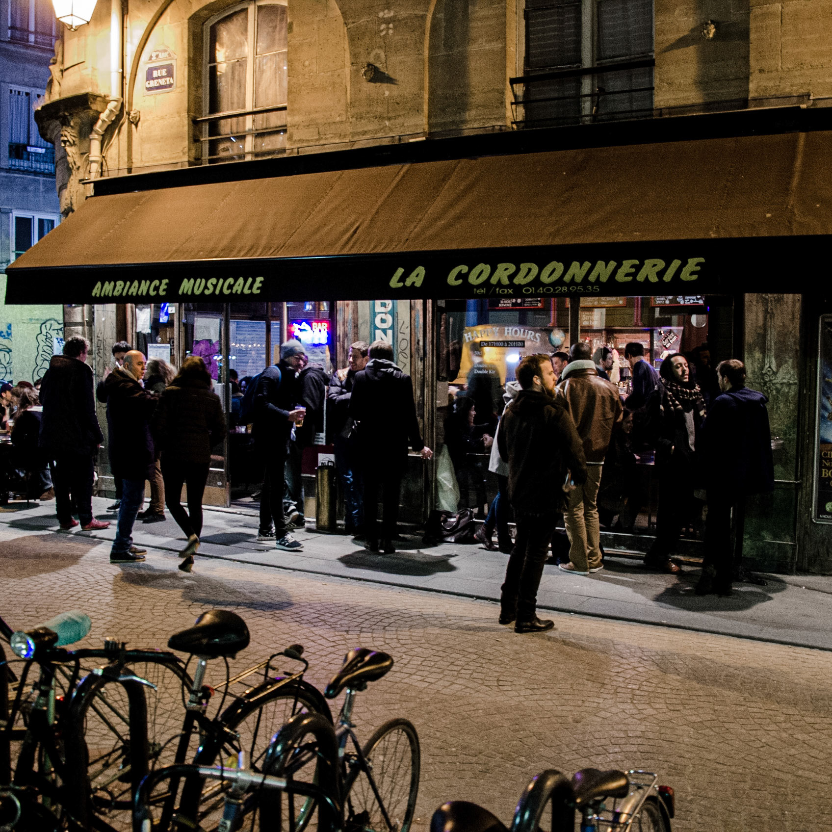Paris 20h19 03/16 rue Greneta