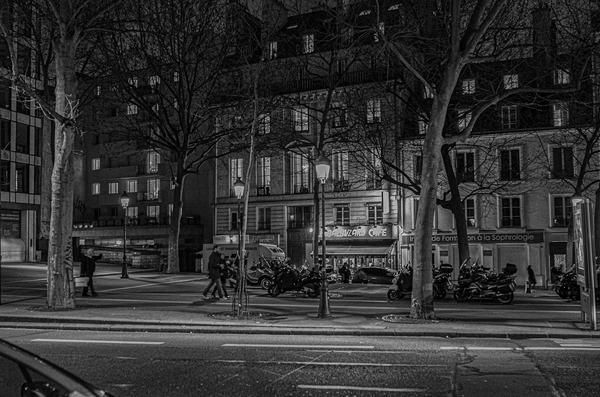 Paris 20h04 03/17 Bd St Martin